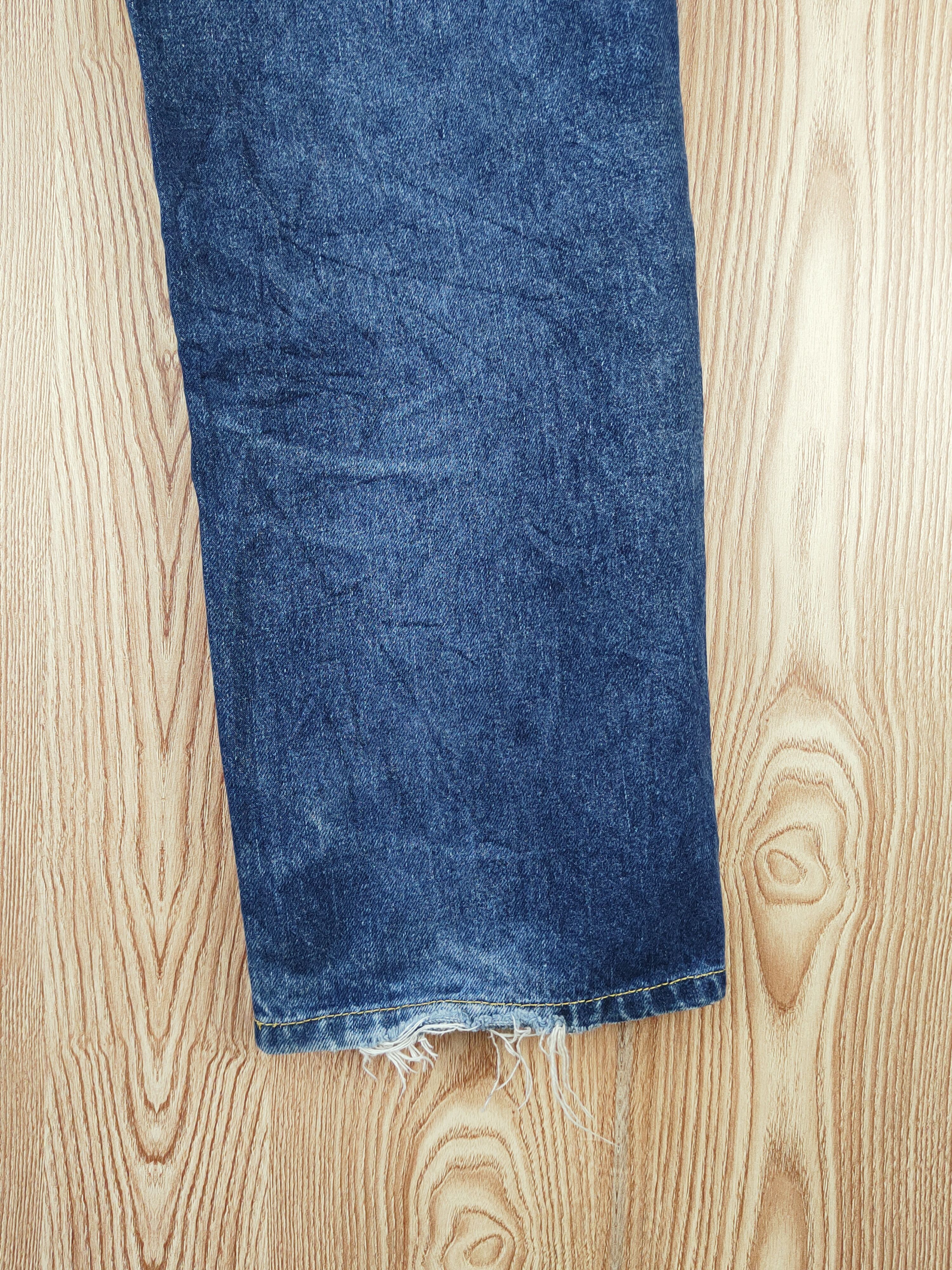 Japanese Brand Japan Jeans Dark Blue Distressed Ripped Jeans #S2706 Size US 31 - 13 Thumbnail
