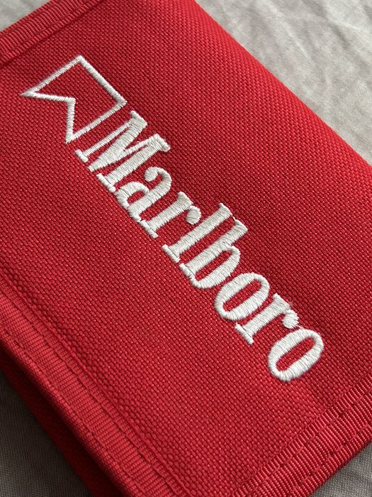 Vintage Marlboro Red Classic Wallet | Grailed