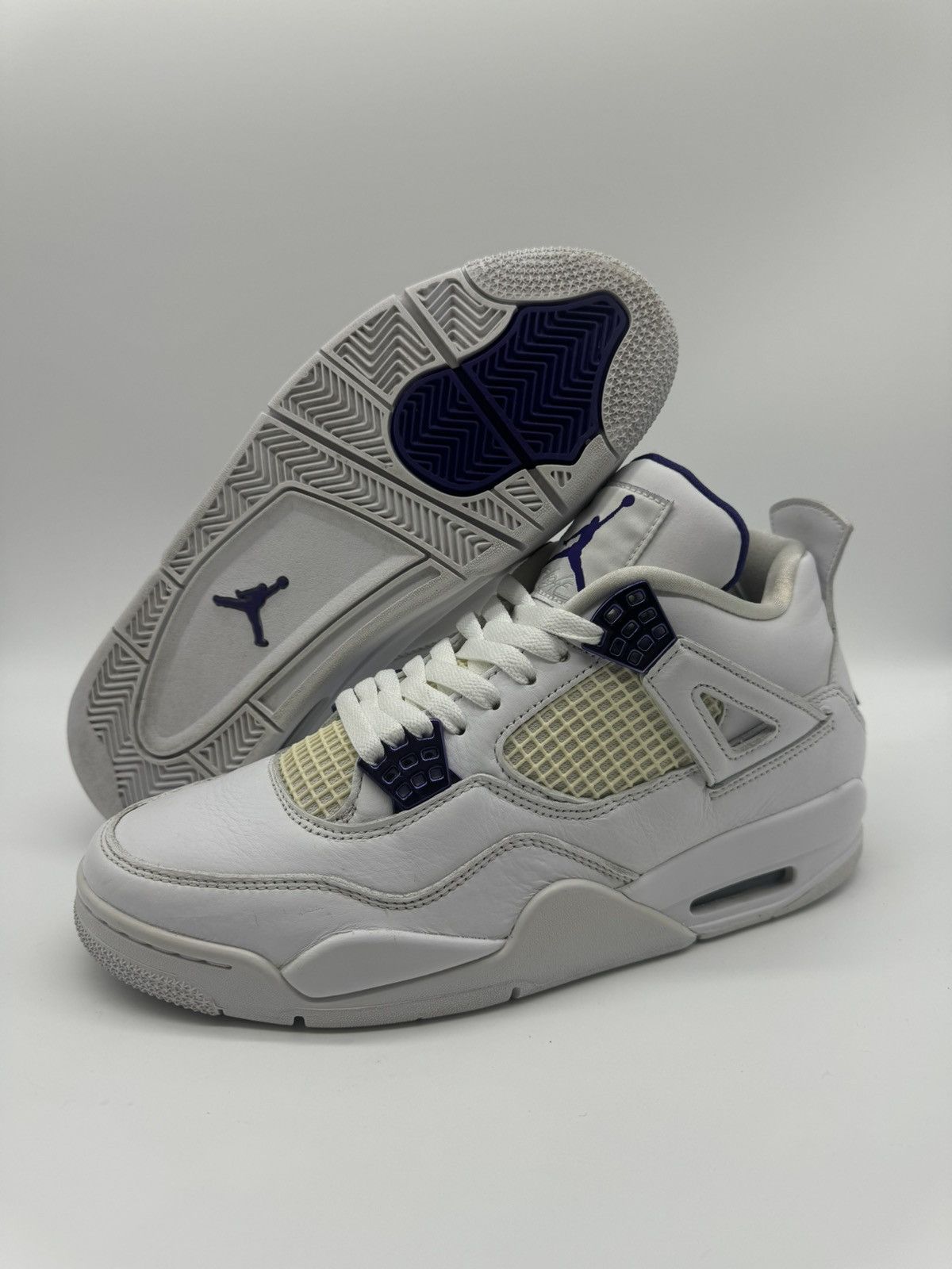 Jordan Brand Nike Air Jordan 4 Retro Purple Metallic Men’s Size 9.5 Size US 9.5 / EU 42-43 - 1 Thumbnail