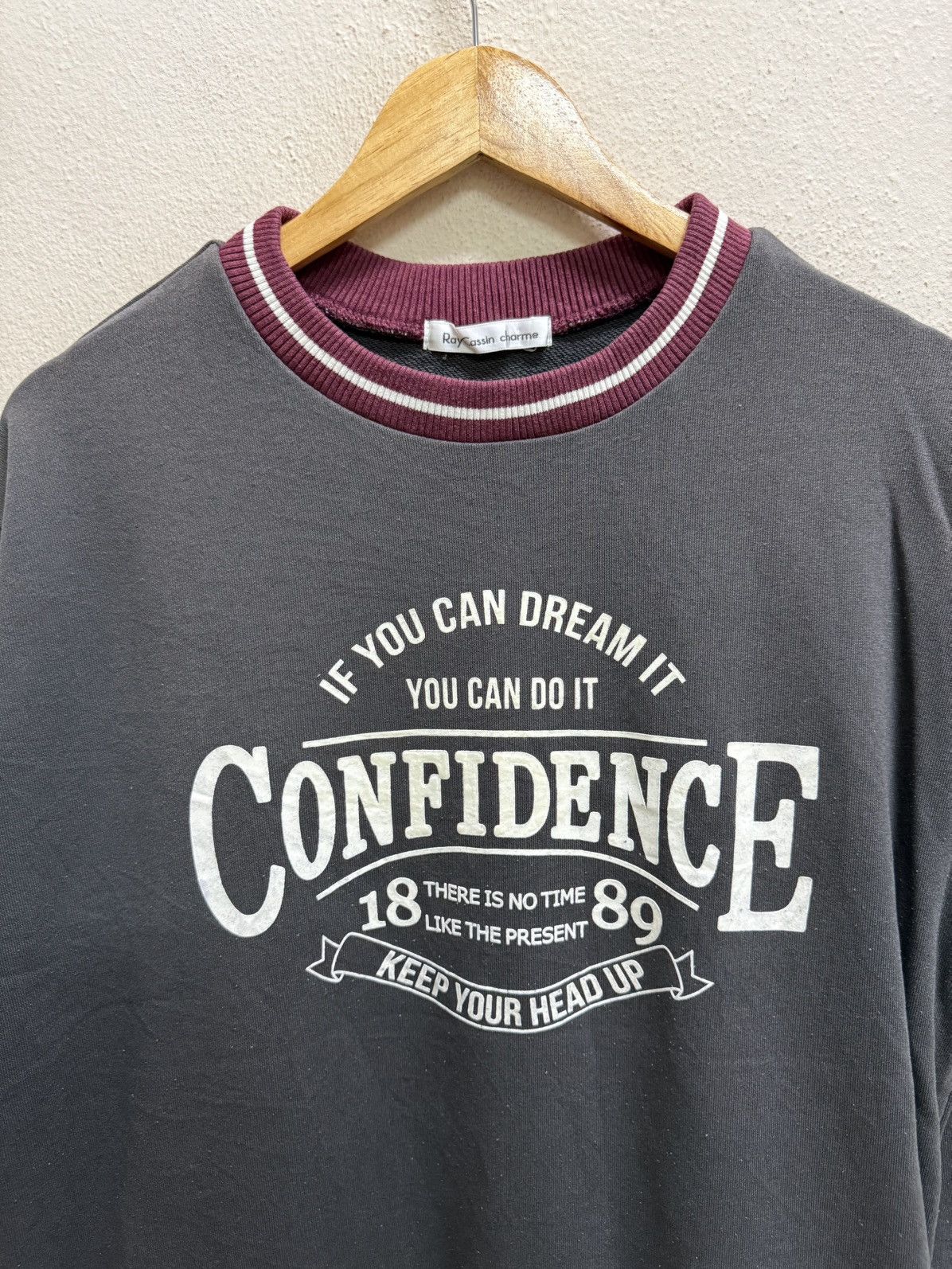 Vintage Vintage Confidence Brown Colar Sweatshirt Size US M / EU 48-50 / 2 - 16 Thumbnail