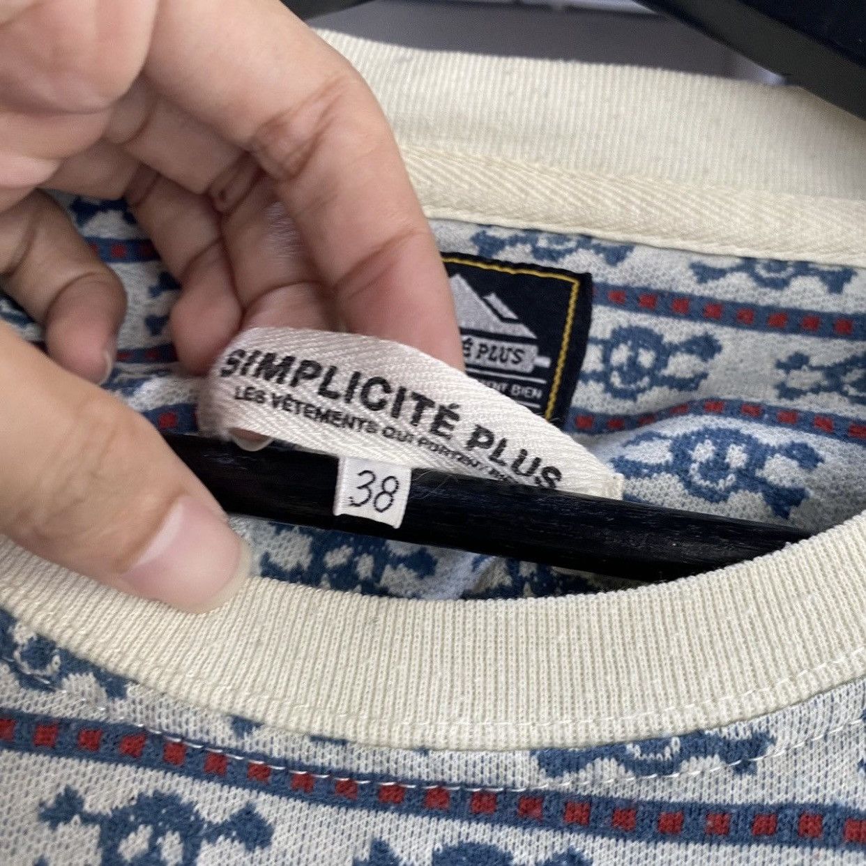 Japanese Brand Vintage Simplicité Plus Japanese Jacquard Pattern Knit Shirt Size US S / EU 44-46 / 1 - 9 Thumbnail