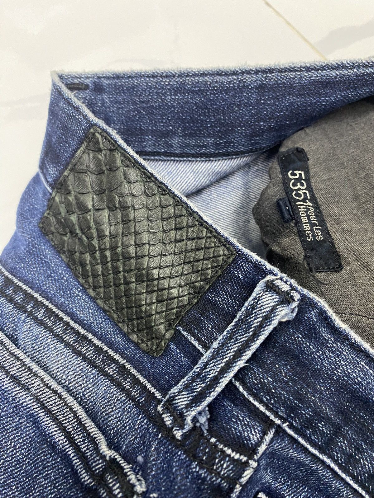 5351 POUR LES FEMMES 5351 POUR LES HOMMES FLARE DENIM JEANS Size 26" / US 2 / IT 38 - 7 Thumbnail