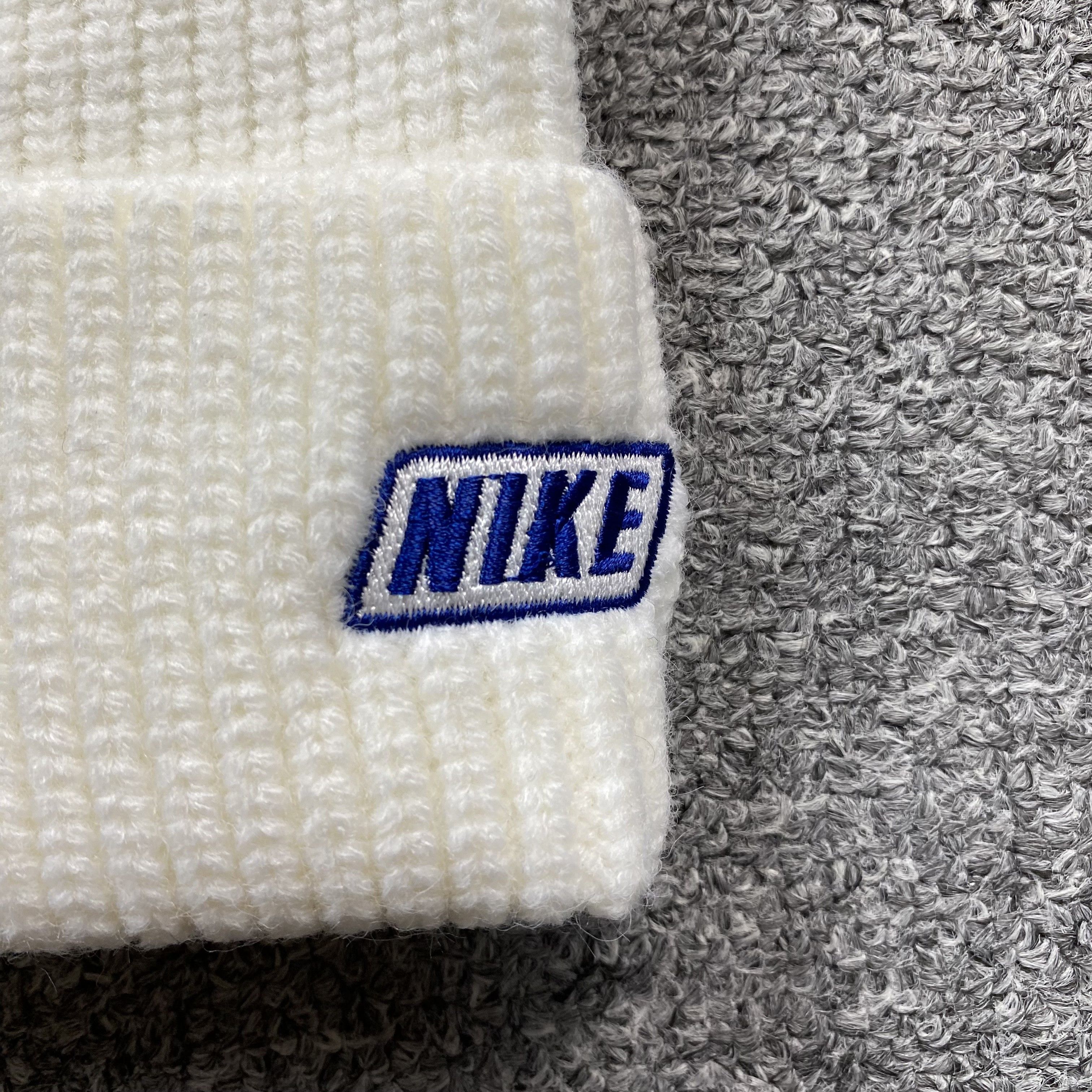 Nike Nike Beanie Size ONE SIZE - 2 Thumbnail