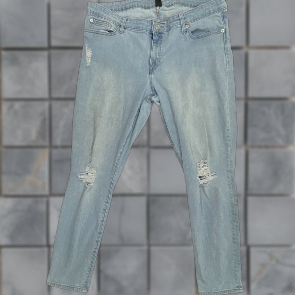 Gap Gap Jeans 1969 Skinny Denim Women Size 16 Blue Mid Rise Cotton Blend 5-Pocket Inseam 25.5 in Belt Loops Zip React Size 25" / US 0 / IT 36 - 1 Thumbnail