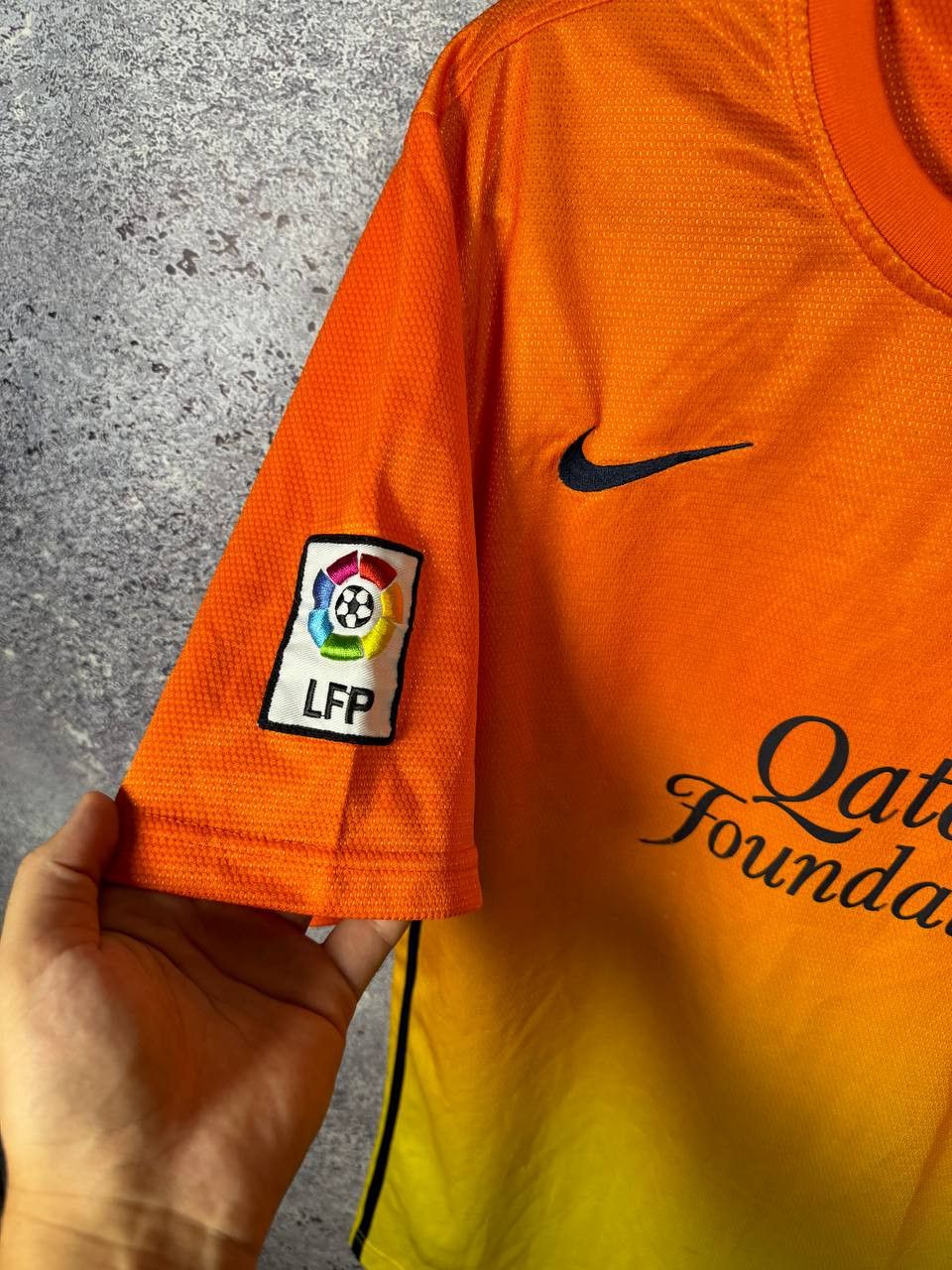 Vintage MESSI FC Barcelona 2012/13 Away Fan Soccer Jersey XL Size Size US XL / EU 56 / 4 - 7 Thumbnail