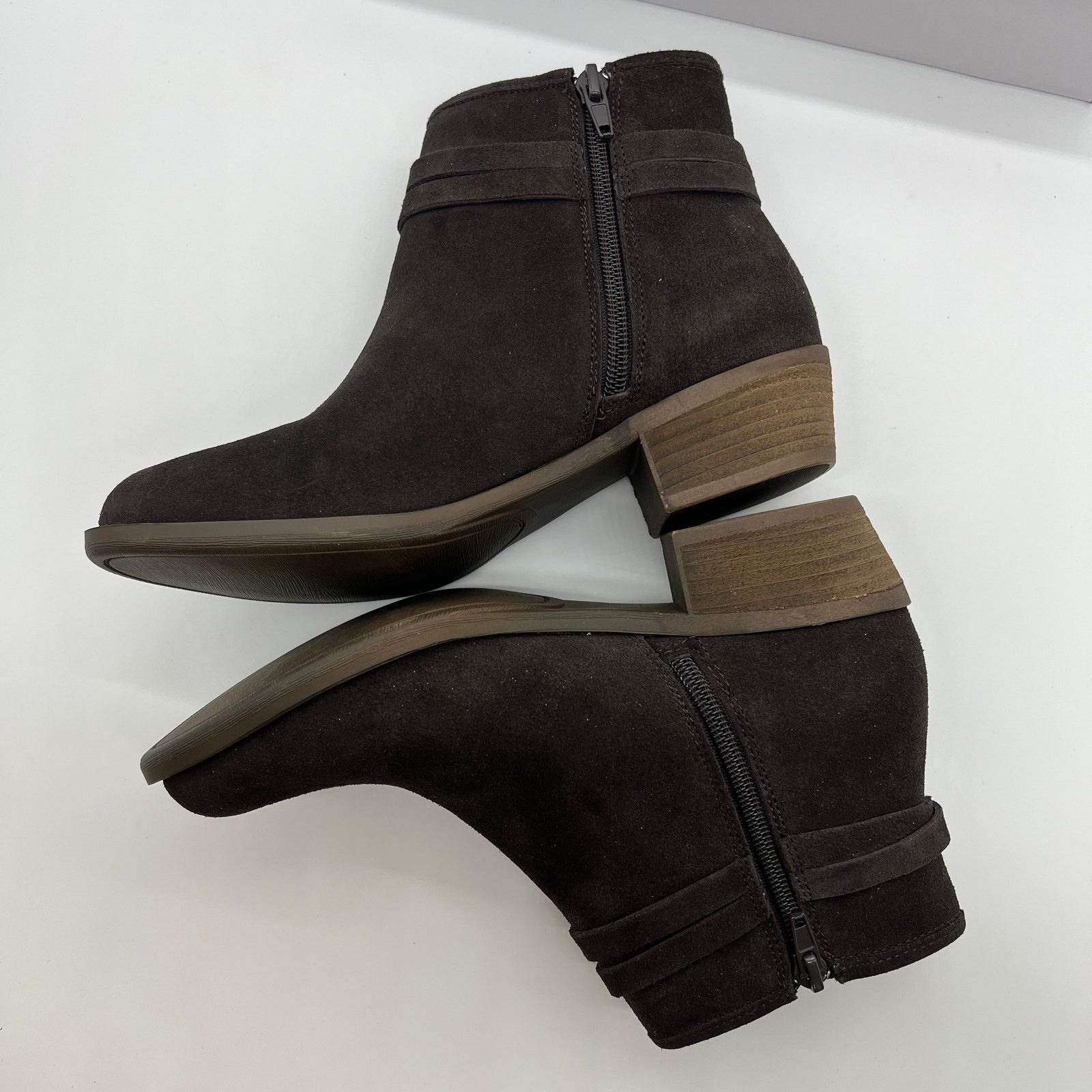 Other Isaac Mizrahi Live! Leather Boot Womens 7M Brown Size US 7 / IT 37 - 8 Thumbnail