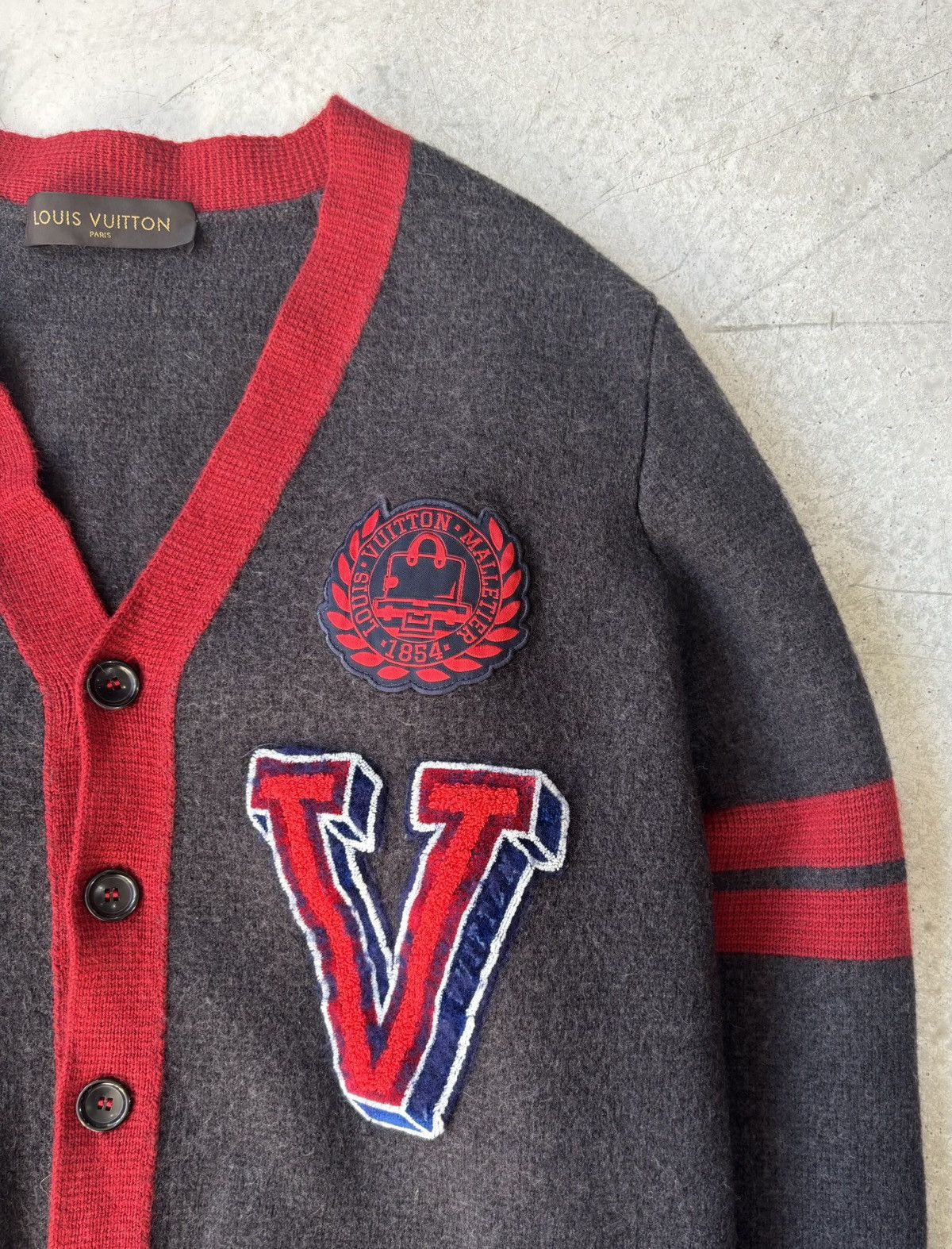 Fragment Design × Louis Vuitton Louis Vuitton x Fragment AW2017 heavy wool cardigan Size US M / EU 48-50 / 2 - 7 Thumbnail