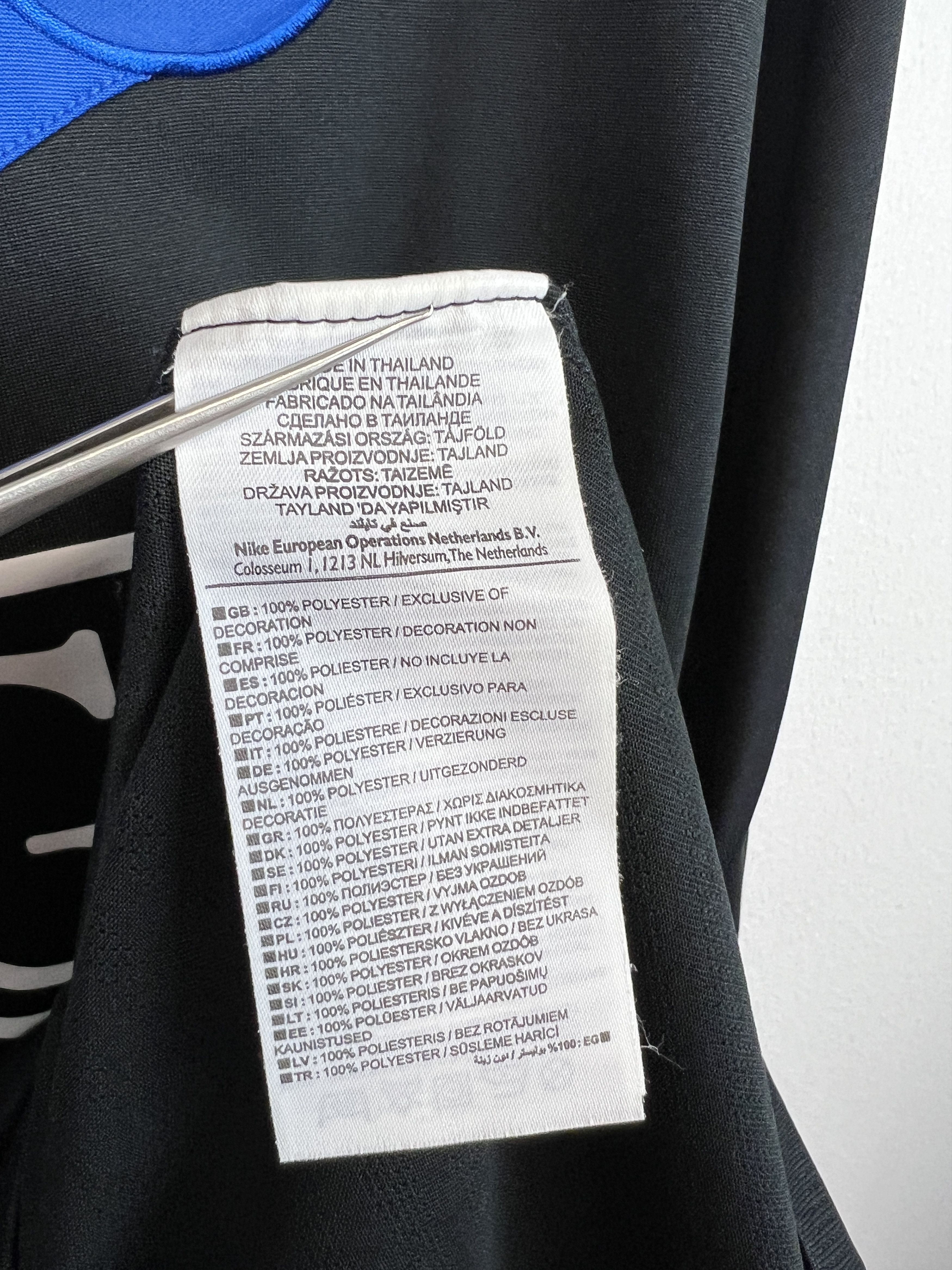 Nike Manchester United football shirt Carrick Long Sleeve Jersey Size US XXL / EU 58 / 5 - 10 Thumbnail