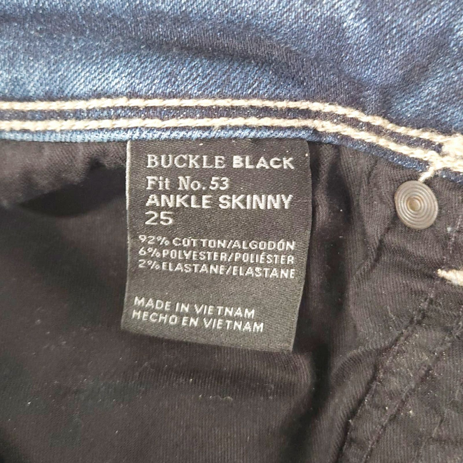 Buckle Black EUC Buckle Black Fit No. 53 Ankle Skinny Jeans Sz. 25x29 Size 25" / US 0 / IT 36 - 6 Thumbnail
