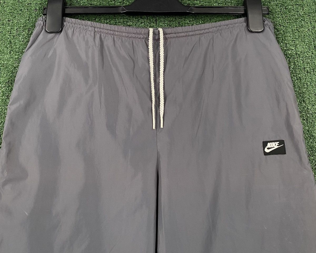 Nike Vintage 90’s Nike Grey Tag Spellout Windbreaker Pants Womens Size 29" - 2 Thumbnail