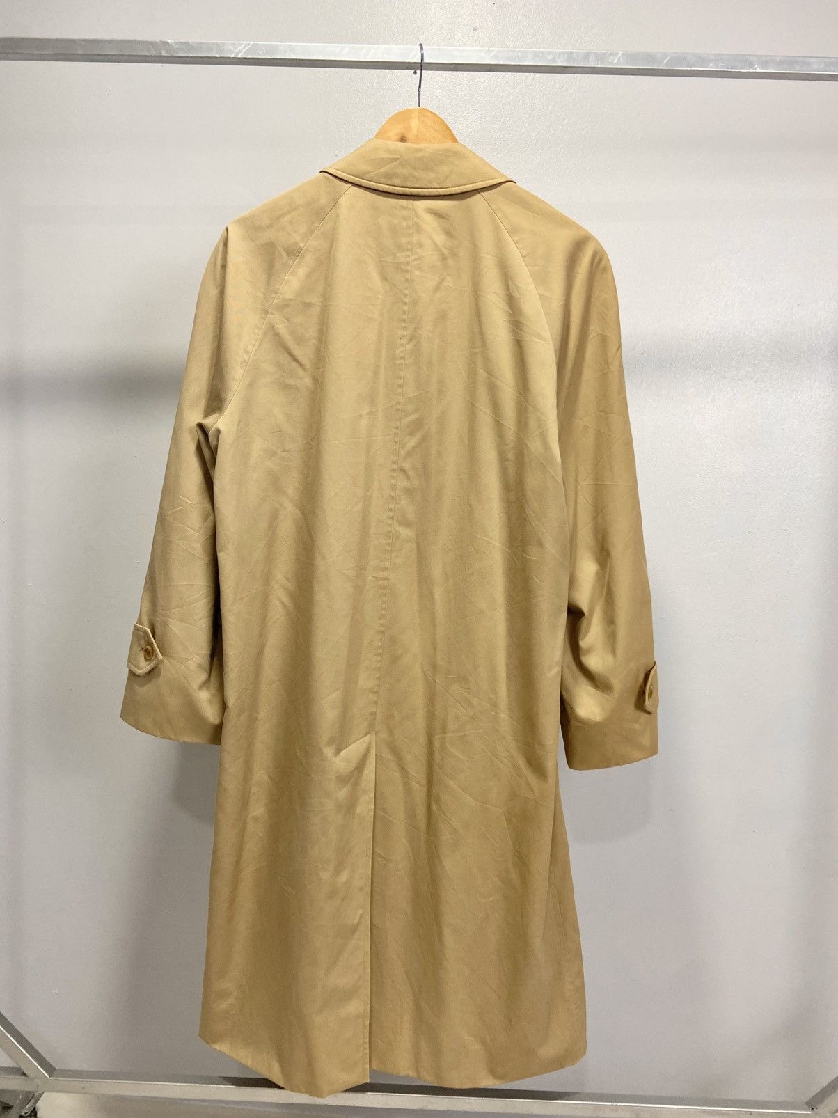 Burberry Vintage Burberrys nova check Trench coat made in England Size US M / EU 48-50 / 2 - 3 Thumbnail