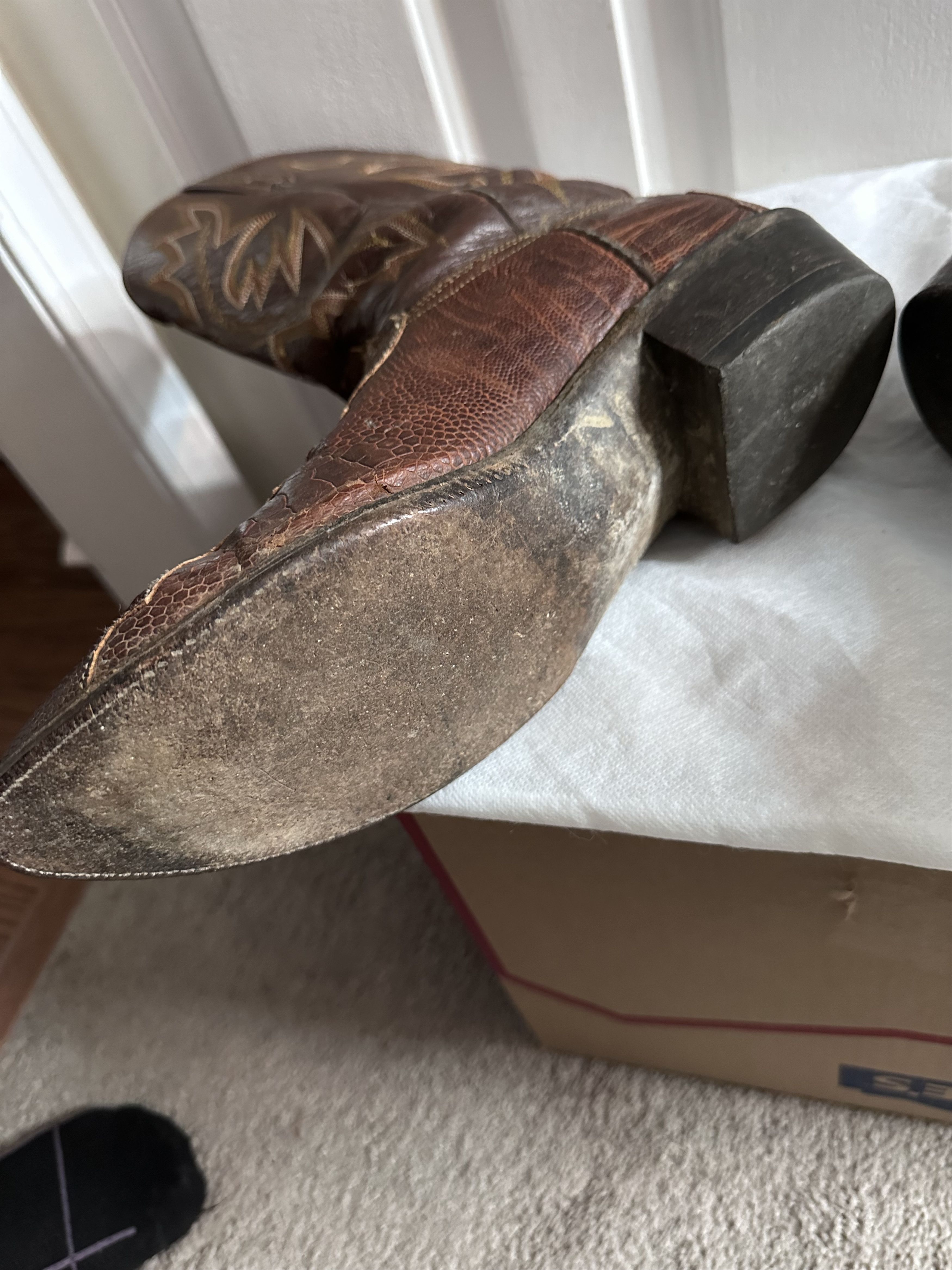 Lucchese Mens Lucchese size 10 boots Size US 10 / EU 43 - 8 Thumbnail