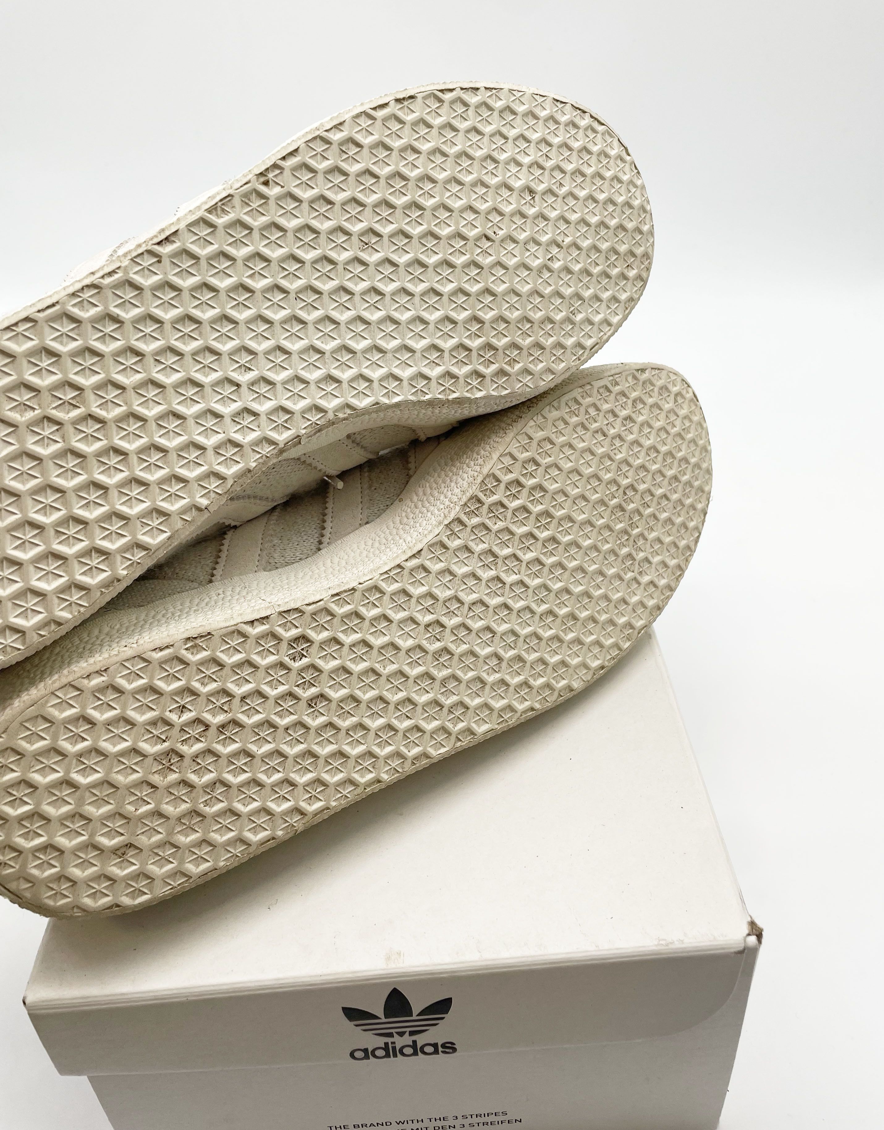 Adidas Wings + Horns OG Gazelle Size US 9 / EU 42 - 7 Thumbnail
