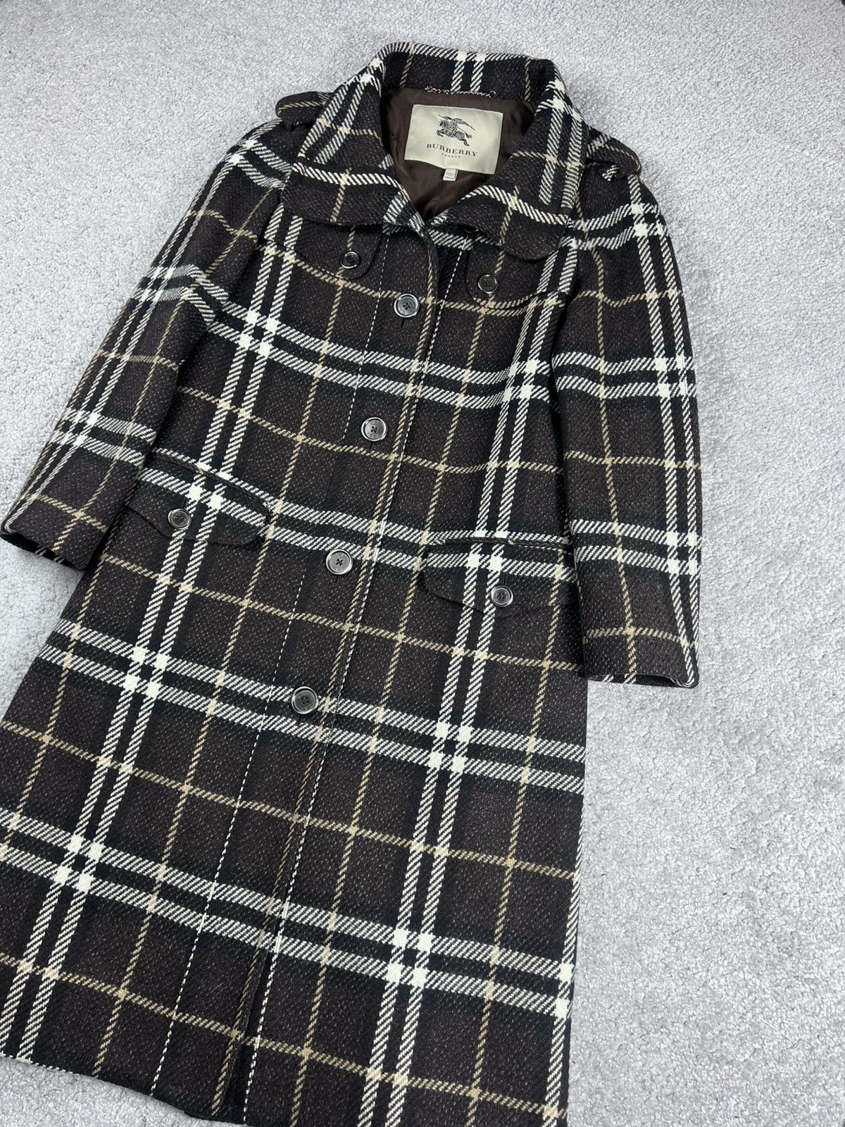 Burberry Burberry London Grey Check Wool Coat Size 44 Size M / US 6-8 / IT 42-44 - 2 Thumbnail