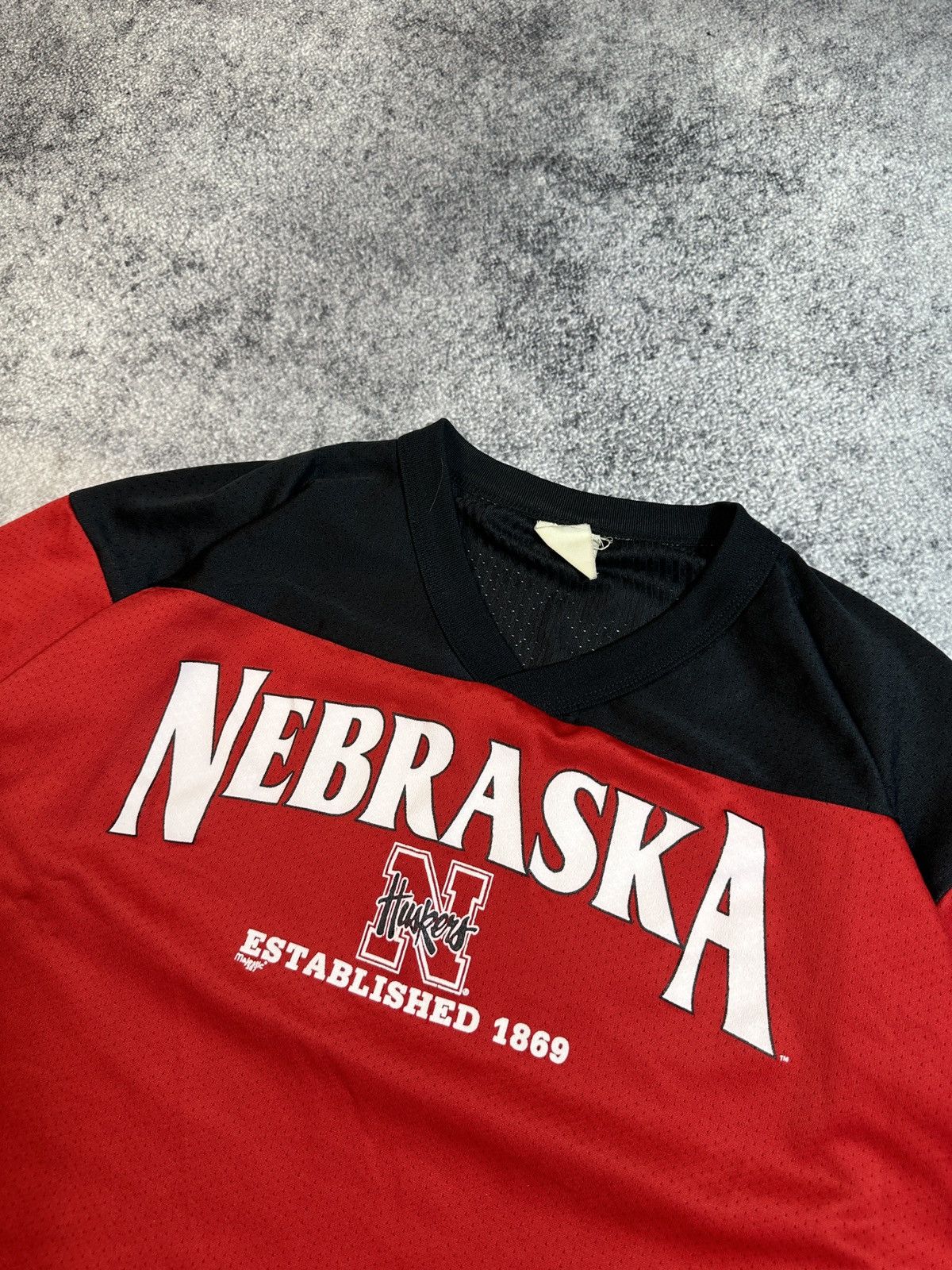 Majestic × NFL × Vintage Vintage Majestic Nebraska NCAA NFL Big Logo T-shirt USA XL Size US XL / EU 56 / 4 - 2 Thumbnail