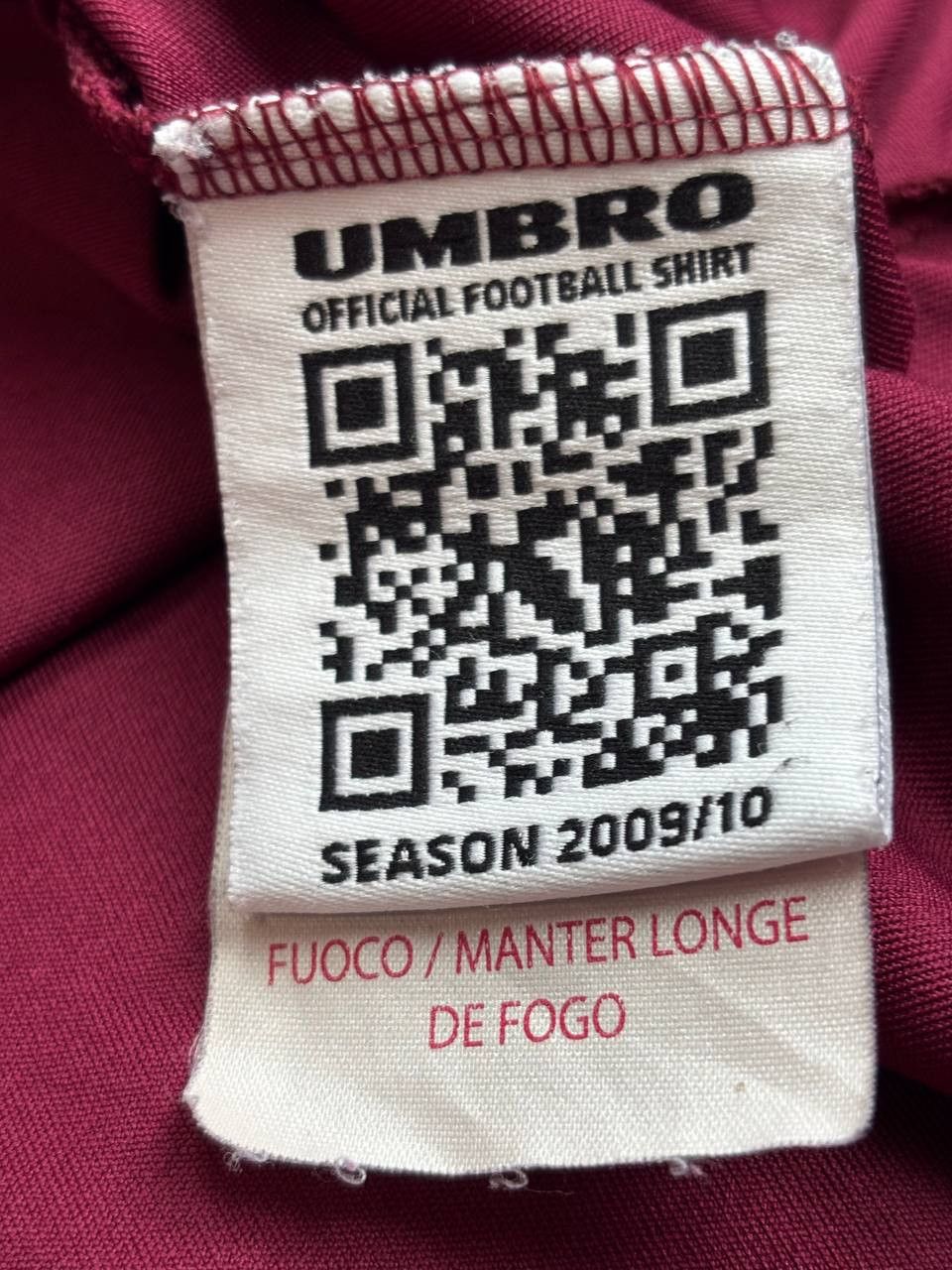 Umbro Vintage West Ham United 2009 Umbro Jersey - Tomkins #30 Size US L / EU 52-54 / 3 - 9 Thumbnail