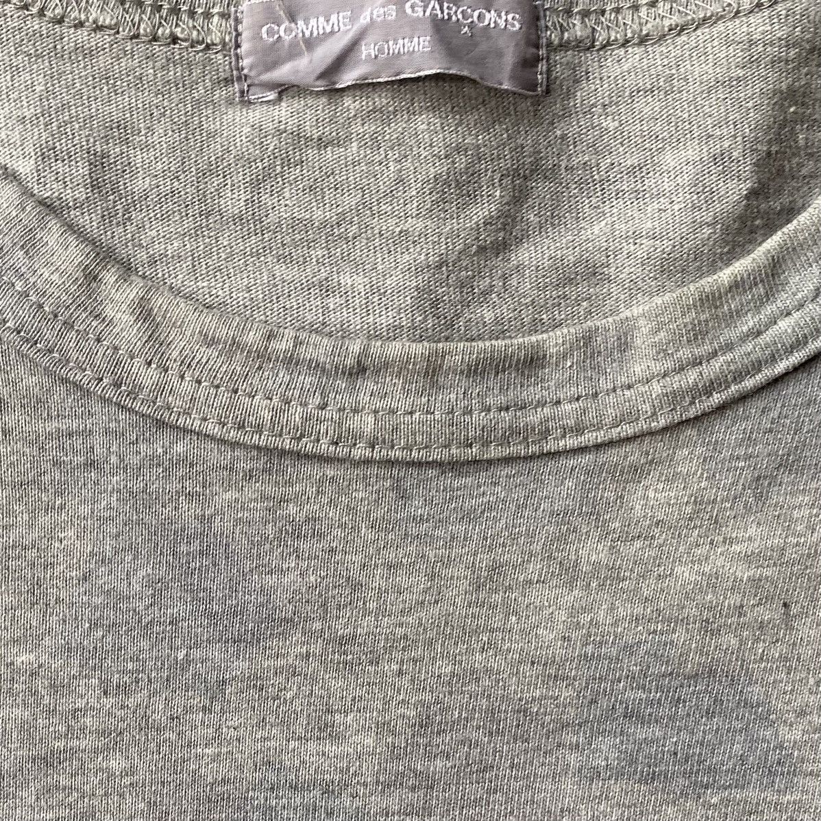 Comme des Garcons Vintage 2001 CDG Homme Logo T Shirt Size US S / EU 44-46 / 1 - 5 Thumbnail