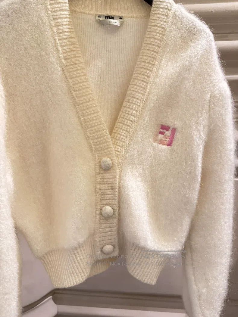 Fendi Fendi White Mohair Cardigan Size S / US 4 / IT 40 - 4 Thumbnail