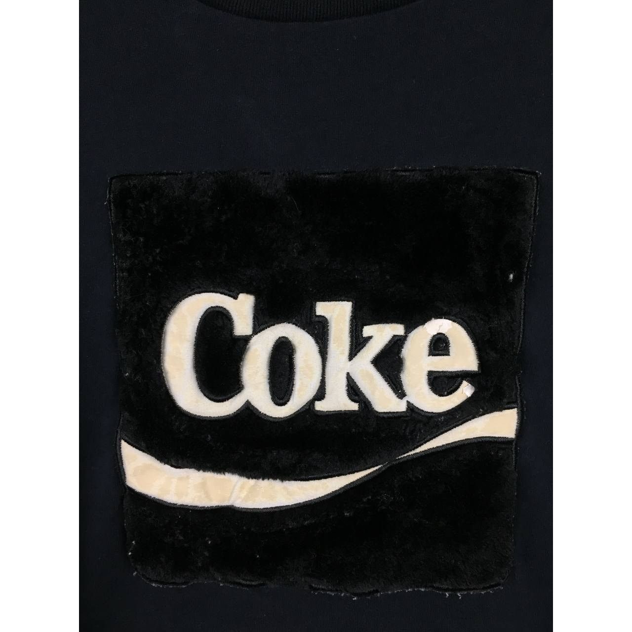 Coca Cola × Joyrich Joyrich X Coca Cola Coke Faux Fur Logo Longsleeve Tee Size US M / EU 48-50 / 2 - 4 Thumbnail