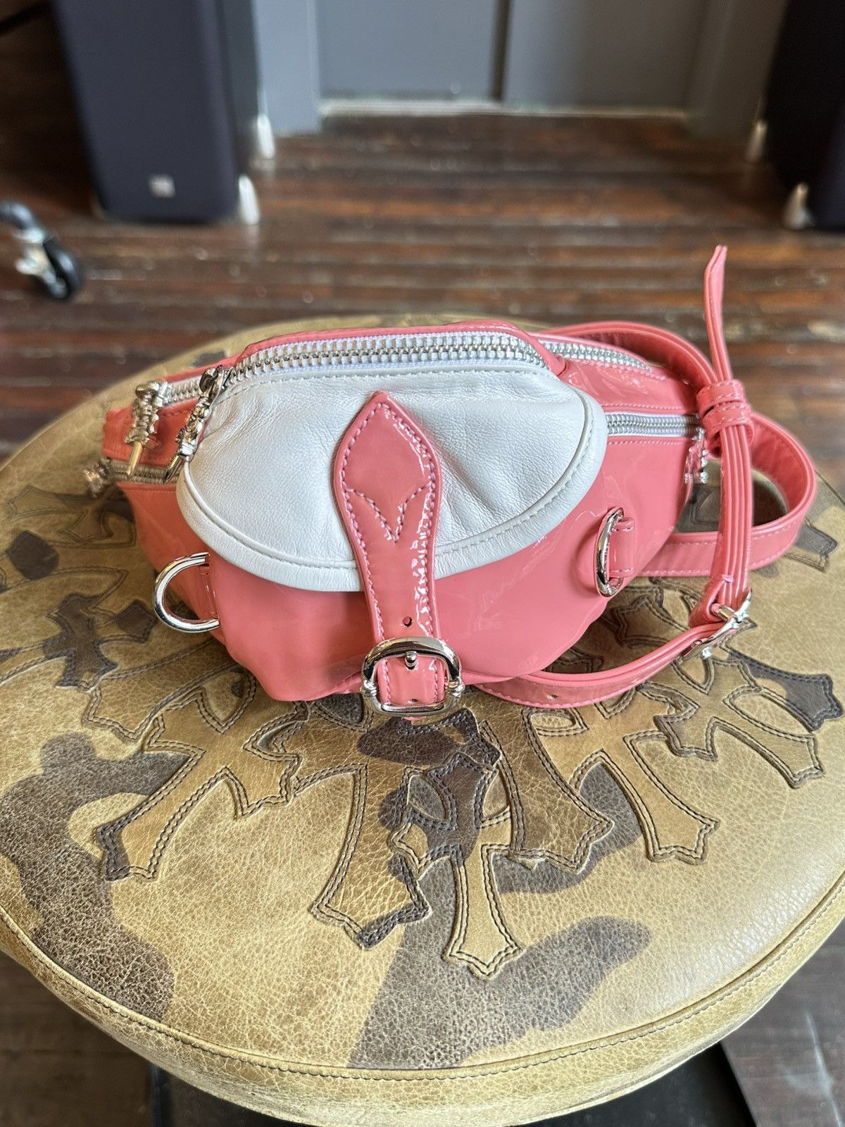 CHROME HEARTS PINK PATTEN SNAT BAG
