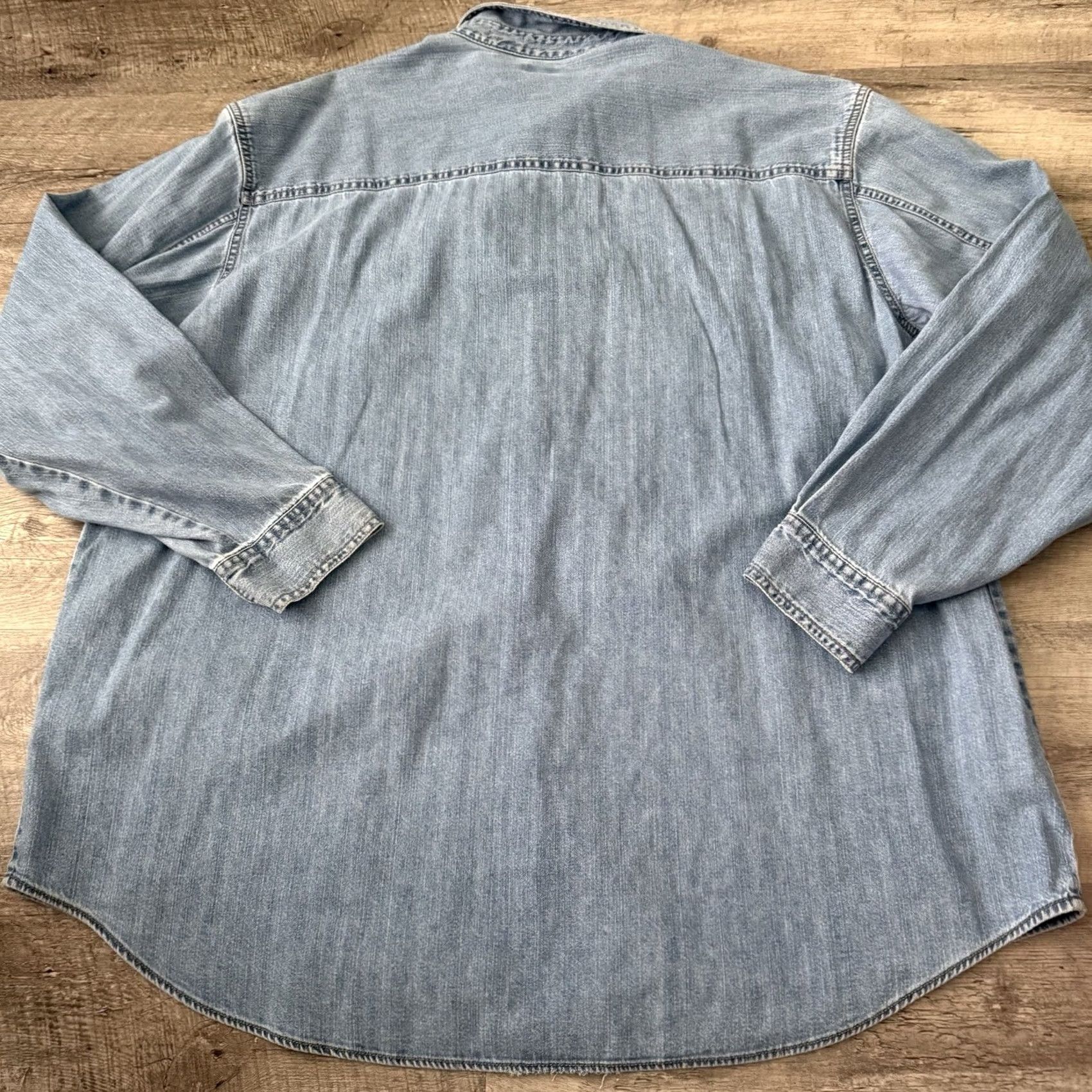 Levi's VINTAGE Levi’s Red Tab Shirt Men XXL Blue Metal Button Rivet Denim Workwear Aged Size US XXL / EU 58 / 5 - 5 Thumbnail
