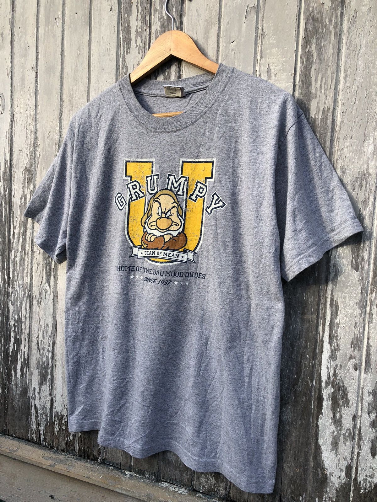 Disney × Japanese Brand × Vintage Vintage Y2K University Of Grumpy Disney Tshirt Size US L / EU 52-54 / 3 - 4 Thumbnail