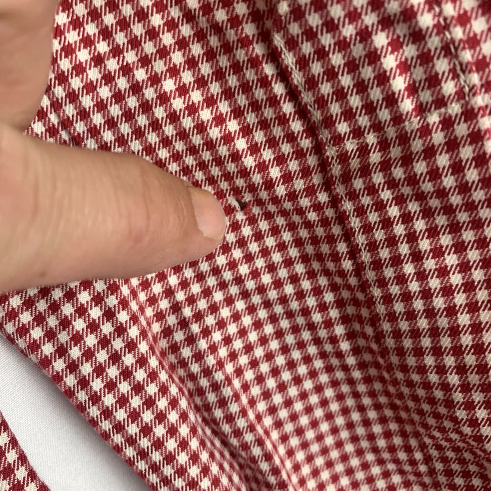 Orvis Orvis Shirt Mens Large Red Gingham Check Long Sleeve Button Down Cotton flaw Size US L / EU 52-54 / 3 - 6 Thumbnail