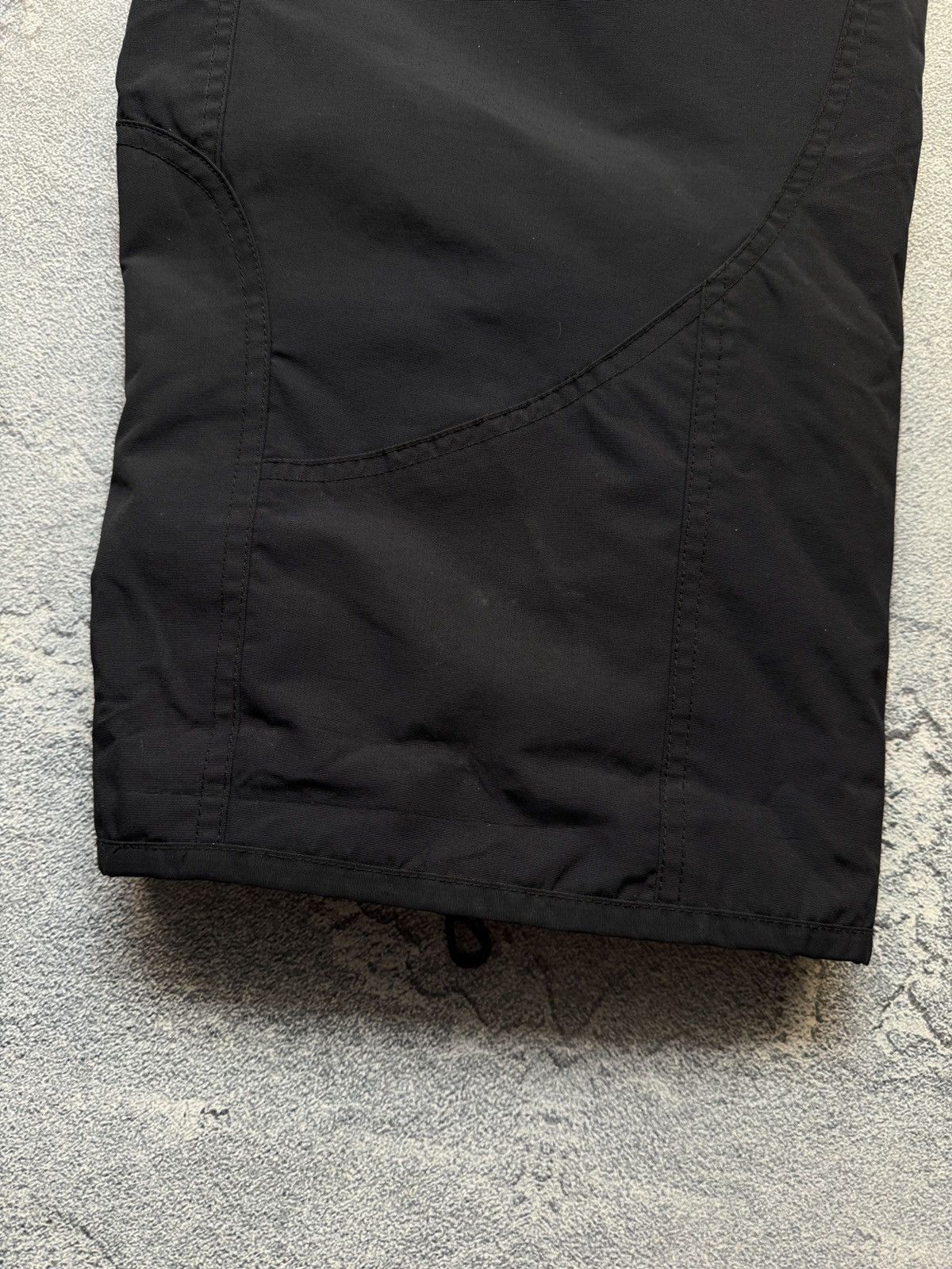 Oakley vintage 90s oakley ski pants rare gorpcore streetwear Size US 32 / EU 48 - 10 Thumbnail