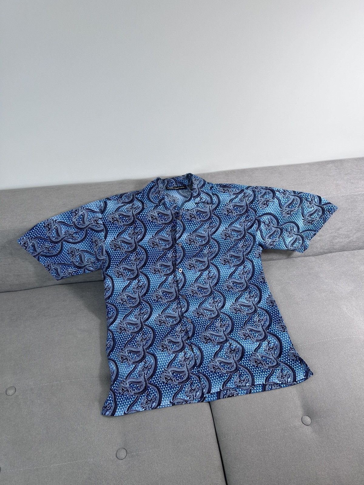 Japanese Brand × Vintage Vintage Dragon Overprint Shirt Short Sleeve Size US S / EU 44-46 / 1 - 2 Thumbnail