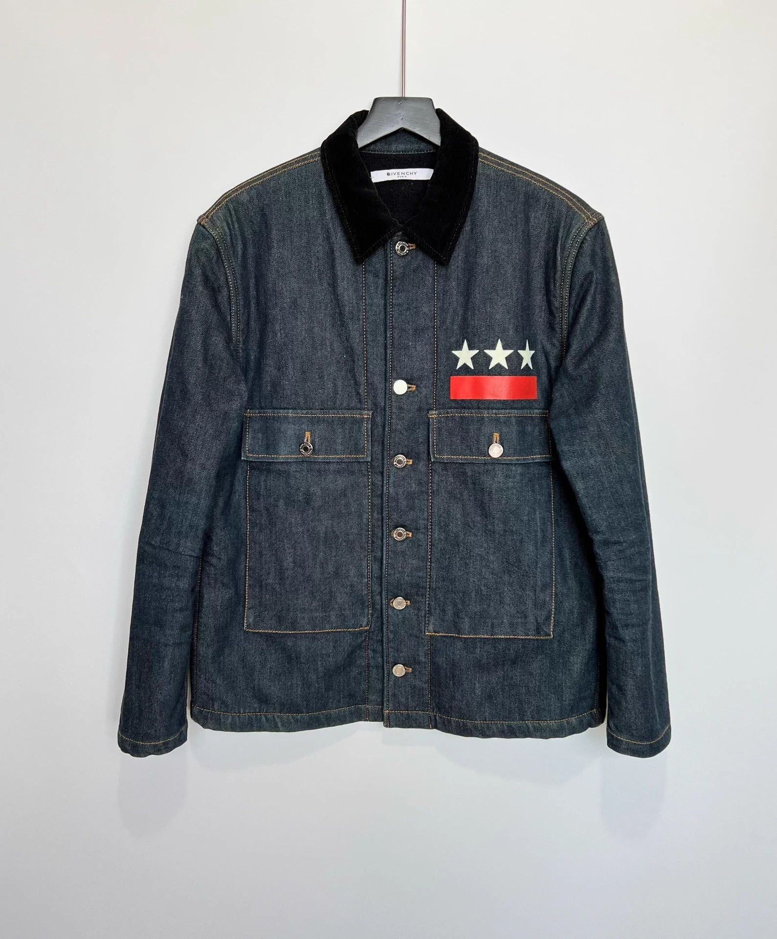 Givenchy Givenchy Heavyweight Denim Jacket L - 95% New Size US L / EU 52-54 / 3 - 1 Thumbnail