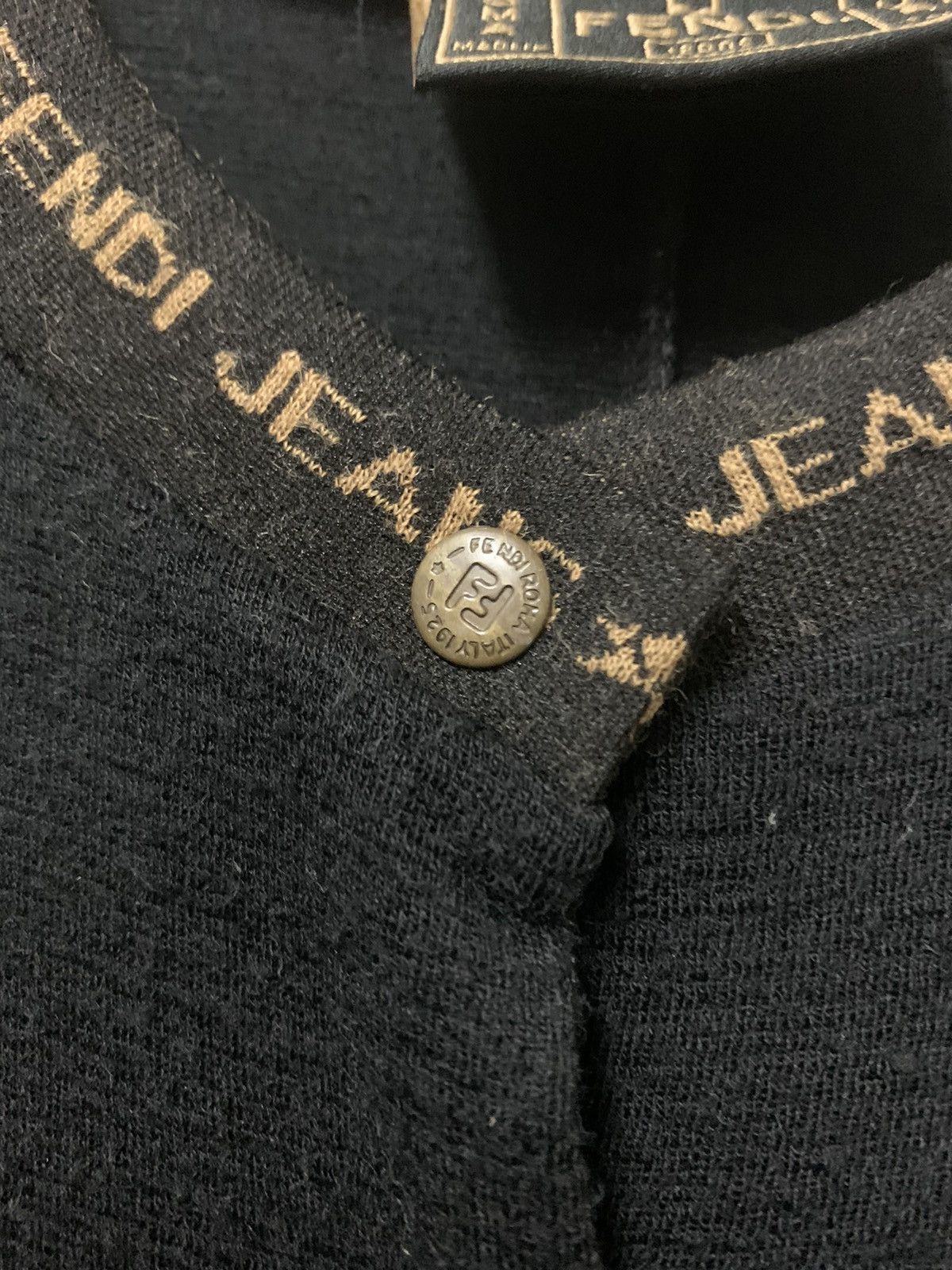 Fendi Fendi Jeans Wool Knit Logo Trim Detail Buttom Front Cardigan Size S / US 4 / IT 40 - 4 Thumbnail