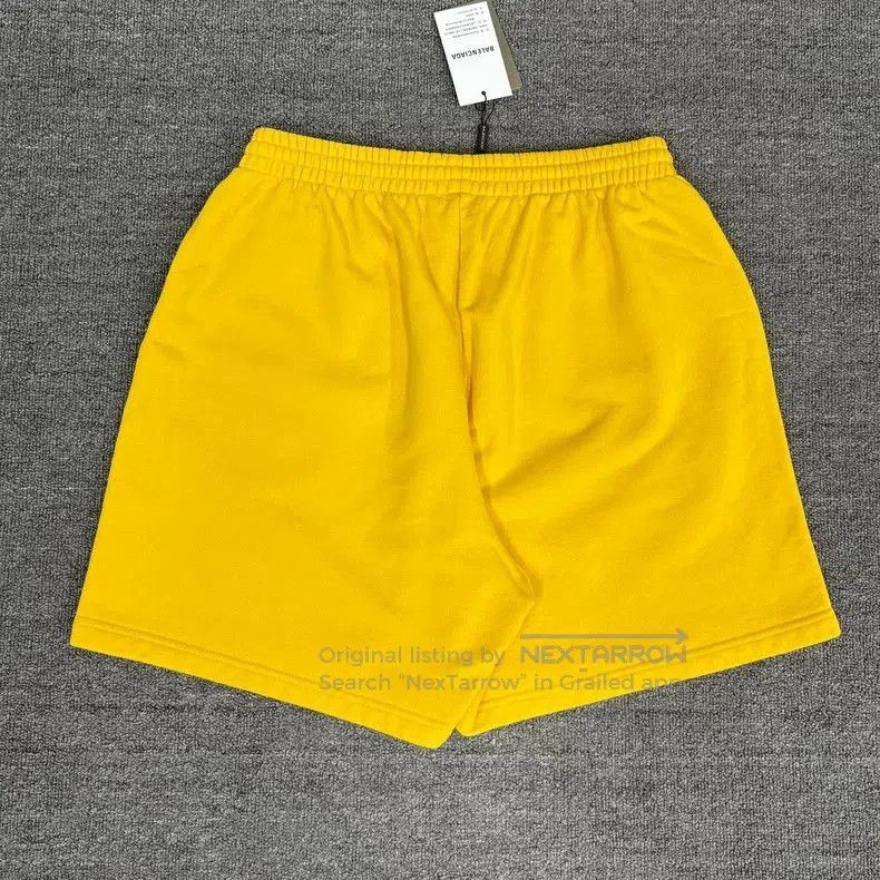 Balenciaga Balenciaga Yellow Embroidered Coke Shorts. Size US 38 / EU 54 - 2 Thumbnail