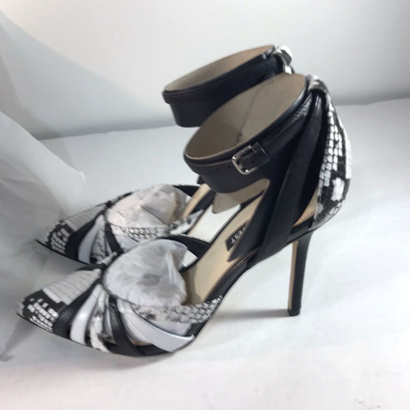 Nine West VINTAGE Nine West Leather Pump Heels Women’s Size 7.5M Black White 4-inch Stiletto Ankle Strap Formal Dress Shoes Size US 7.5 / IT 37.5 - 2 Thumbnail
