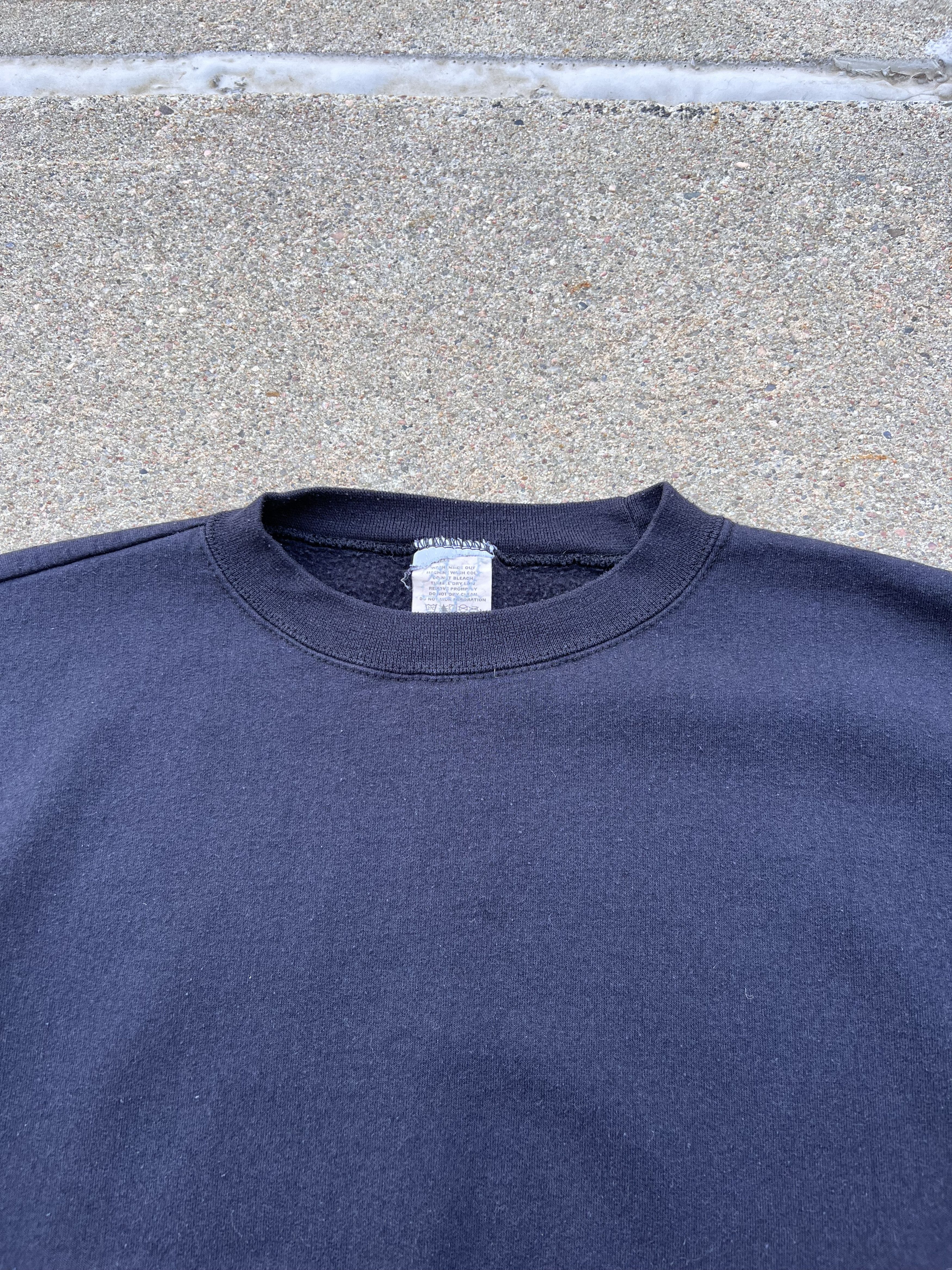 Vintage Vintage 90s Cut Tag Blank Crewneck Sweatshirt in Black Size US L / EU 52-54 / 3 - 2 Thumbnail