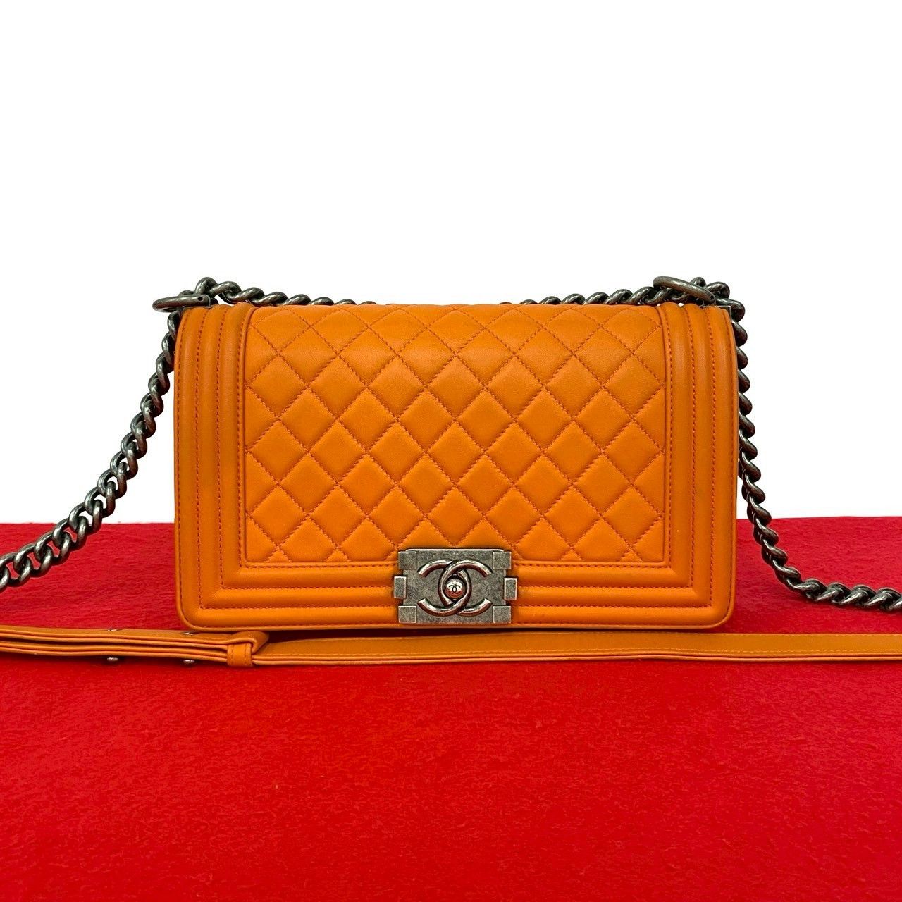 Chanel Chanel Chanel Boy Chanel Leather Shoulder Bag Leather Shoulder Bag DUTY FREE for USA Size ONE SIZE - 1 Thumbnail