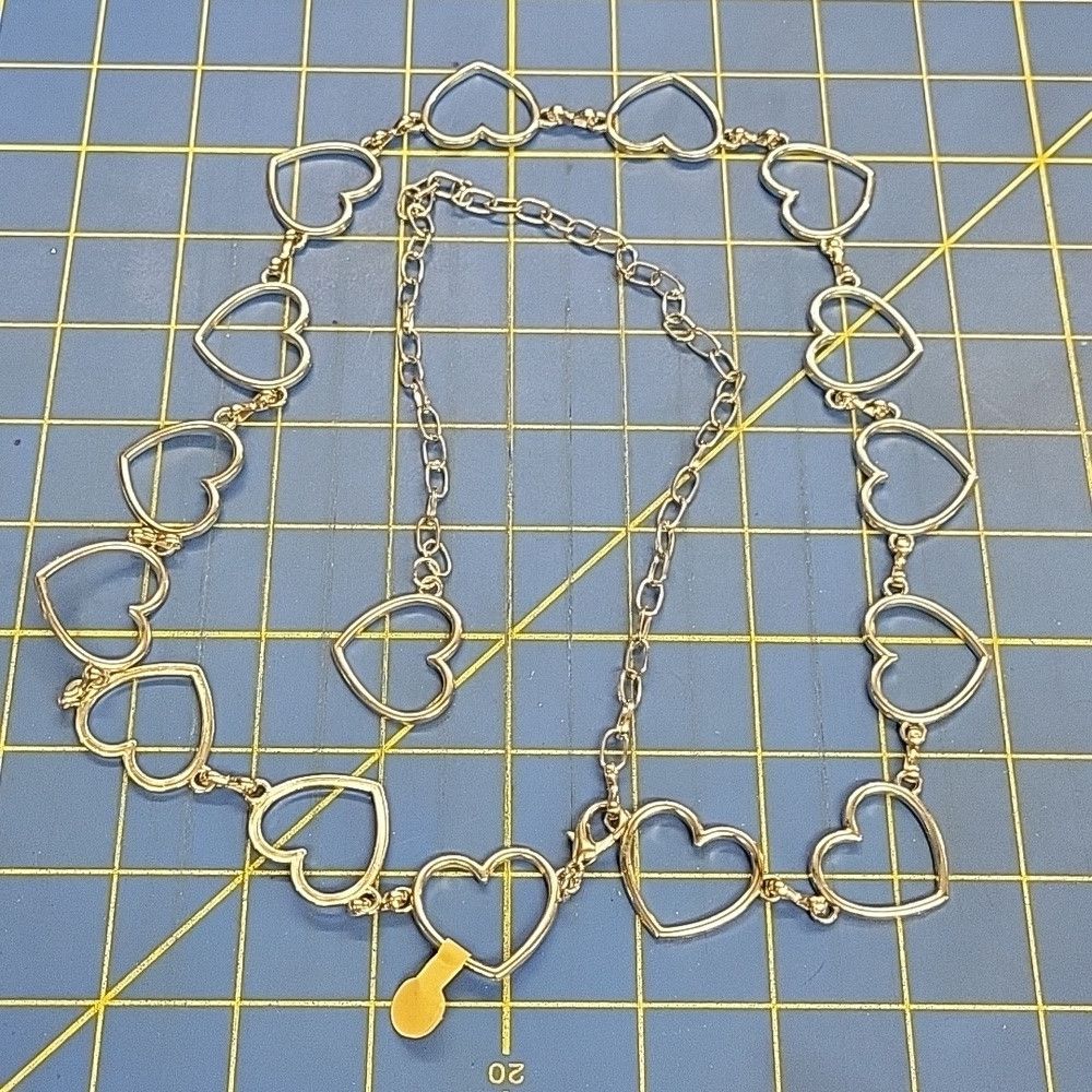 Other Heart Silver Tone Chain 46" Belt Size ONE SIZE - 1 Thumbnail