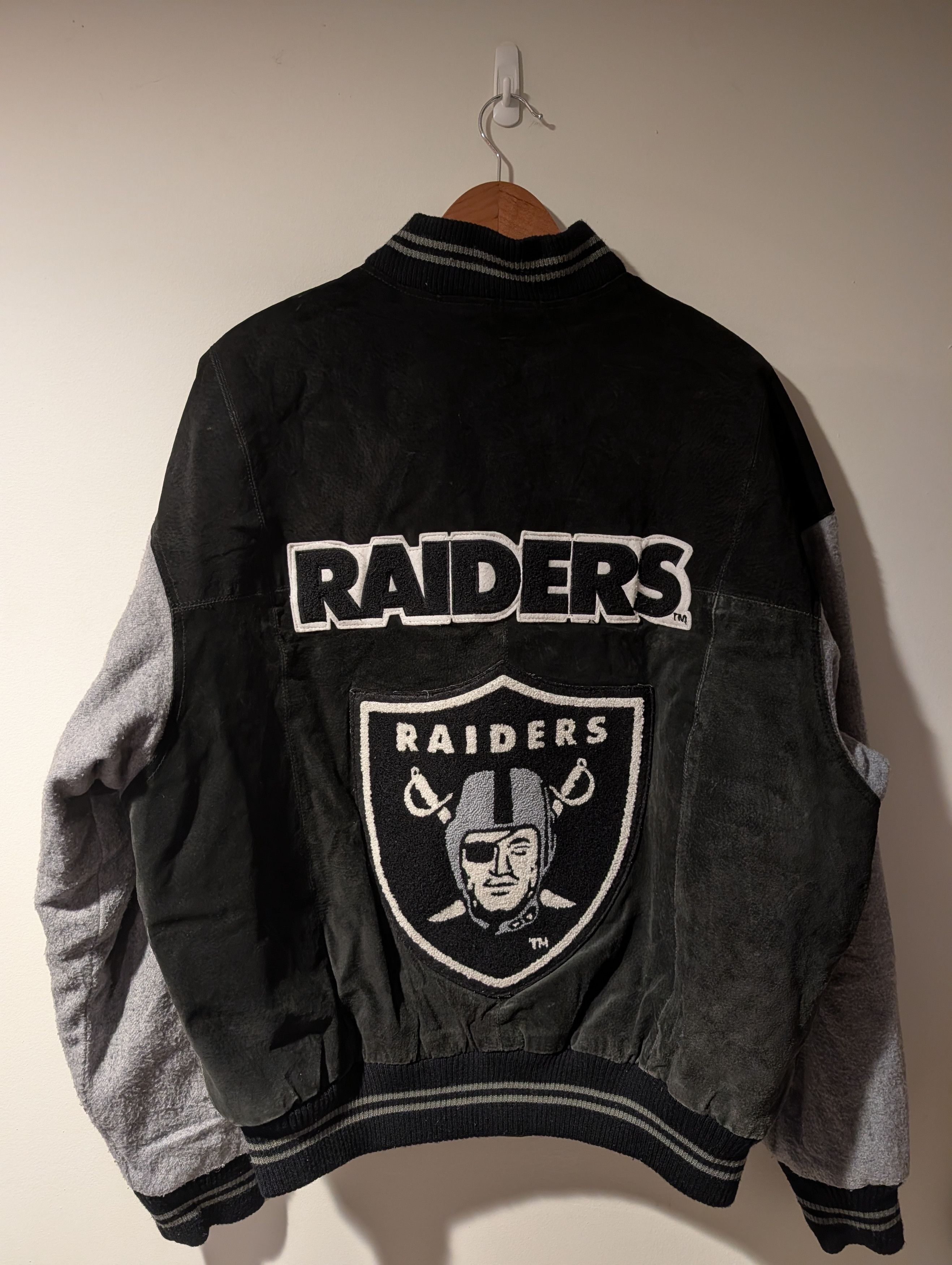 NFL Vintage Raiders Jacket Mens XL G-III Carl Banks Suede NFL Size US XL / EU 56 / 4 - 1 Thumbnail