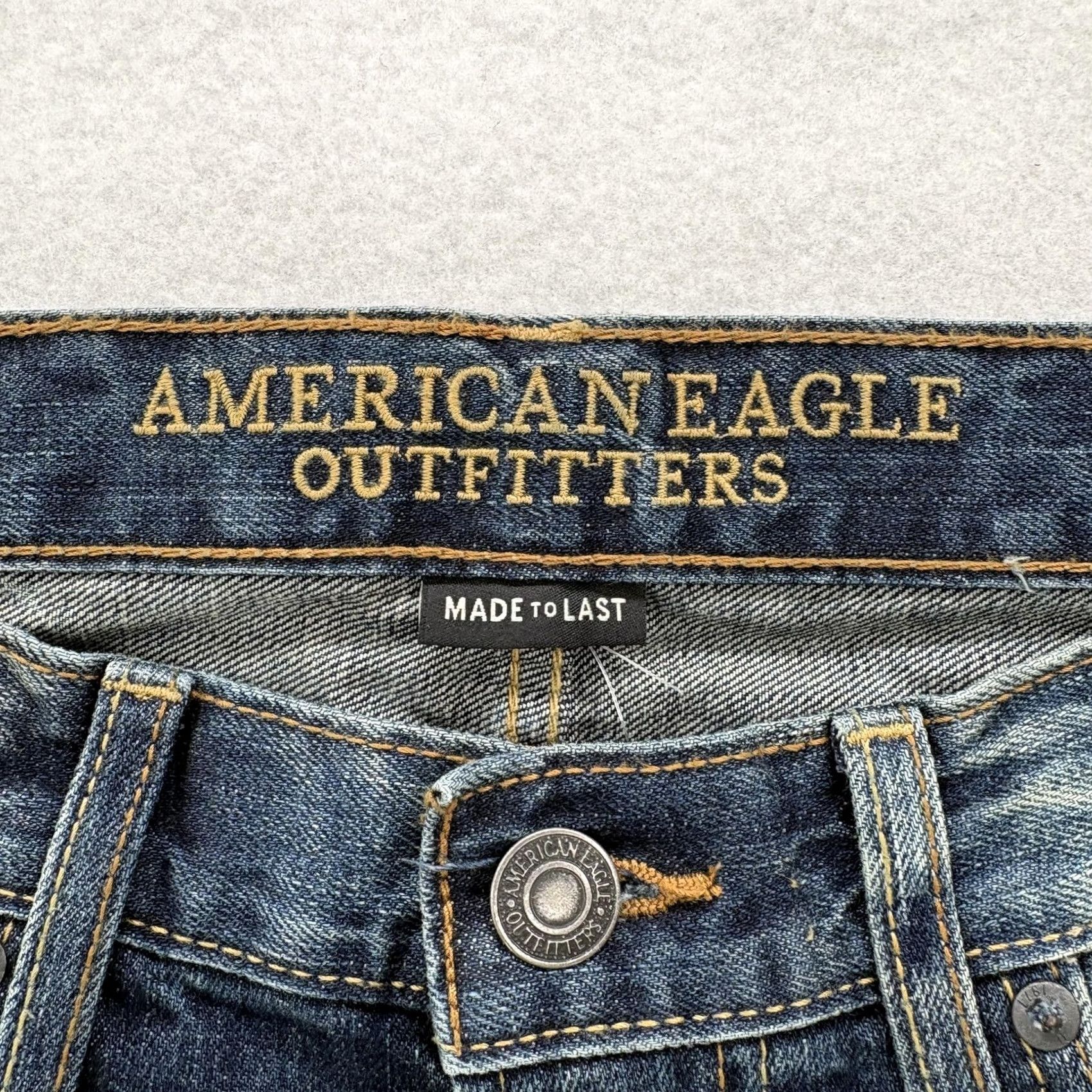 American Eagle Outfitters American Eagle Slim Straight Jeans Mens 30x34 Blue Medium Wash Denim NWT Casual Pockets Logo Classic Straight Mens Size US 30 / EU 46 - 4 Thumbnail