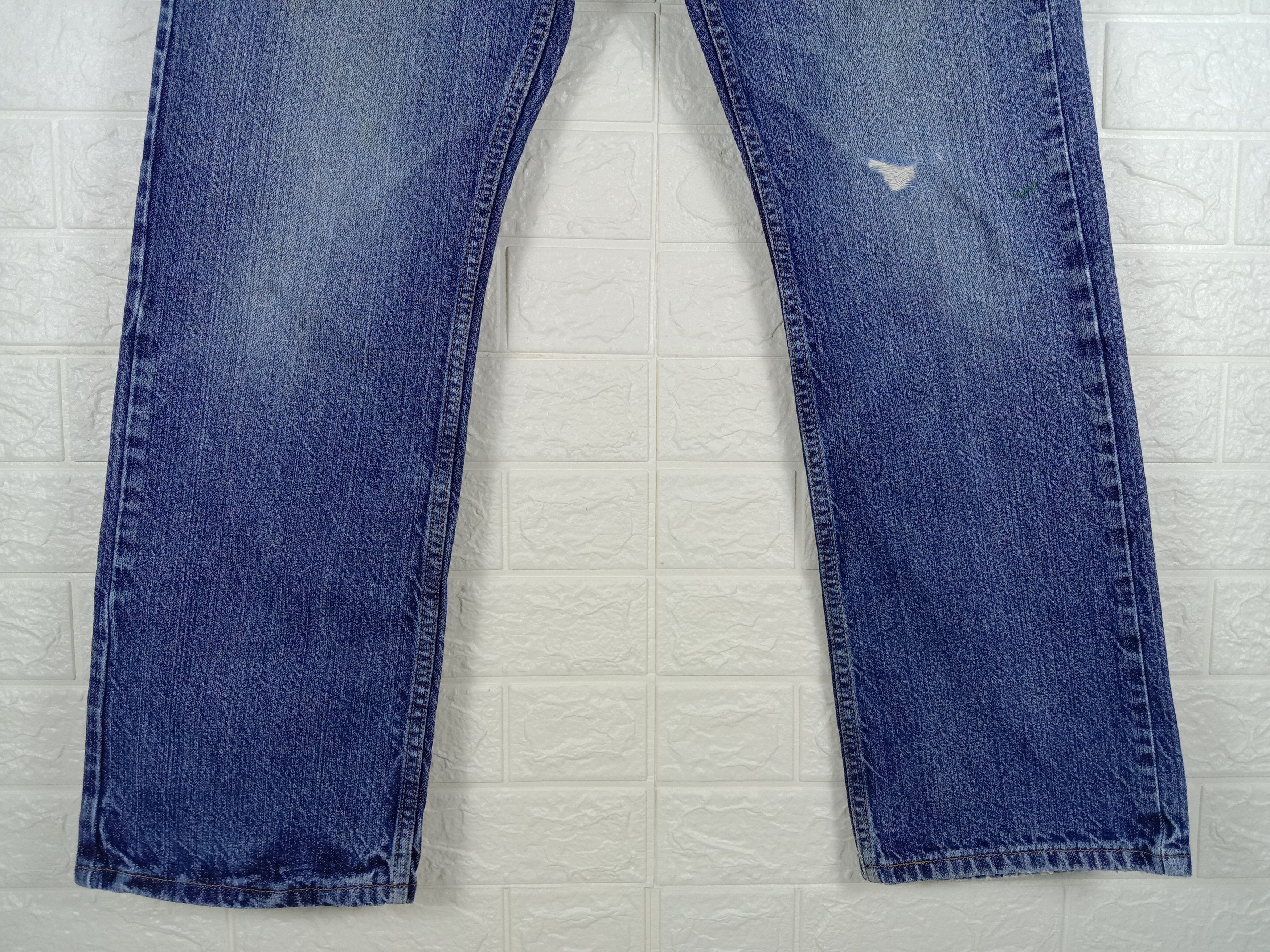 Levi's Vintage Levi's 514 Jeans Blue Wash Slim Straight Denim Size US 34 / EU 50 - 4 Thumbnail