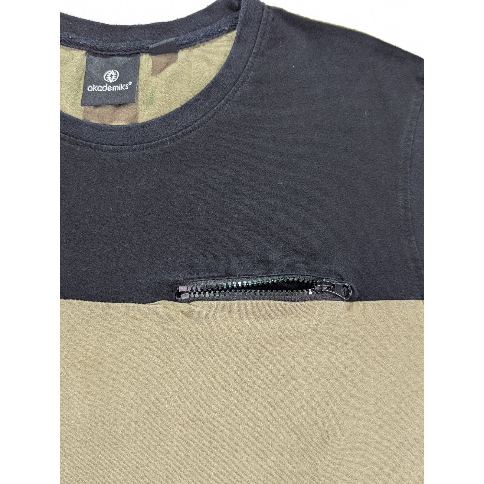 Akademiks Akademiks XL Colorblock T-Shirt Green Black Zipper Pocket Size US XL / EU 56 / 4 - 5 Thumbnail