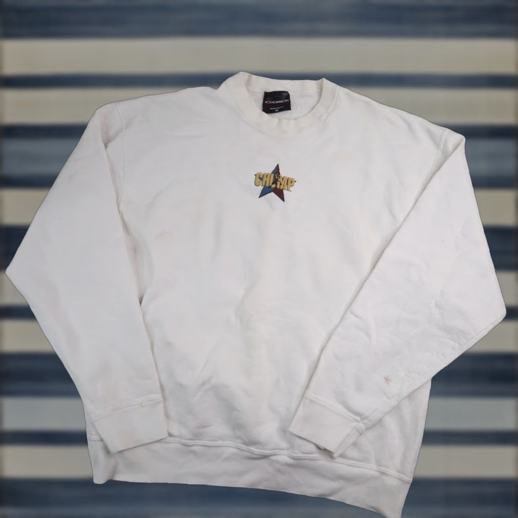 Vintage VINTAGE Ogio Chump Graphic Sweatshirt Mens XL White 90s Size US XL / EU 56 / 4 - 1 Thumbnail