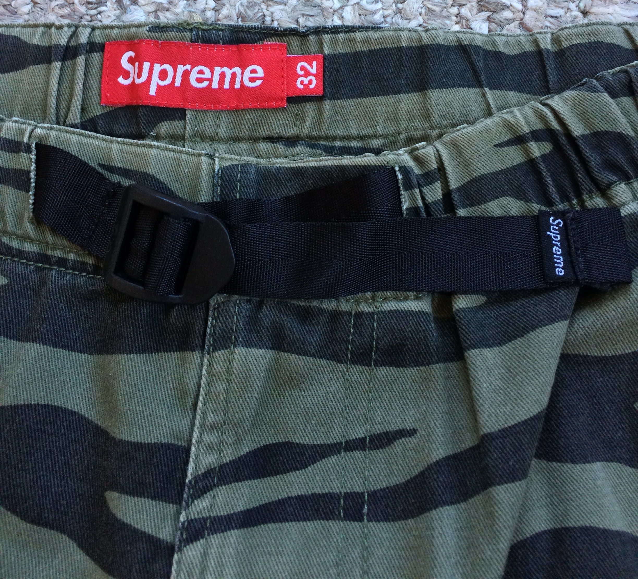 Supreme S/S 2011 Supreme Zebra Shorts Size US 32 / EU 48 - 2 Thumbnail
