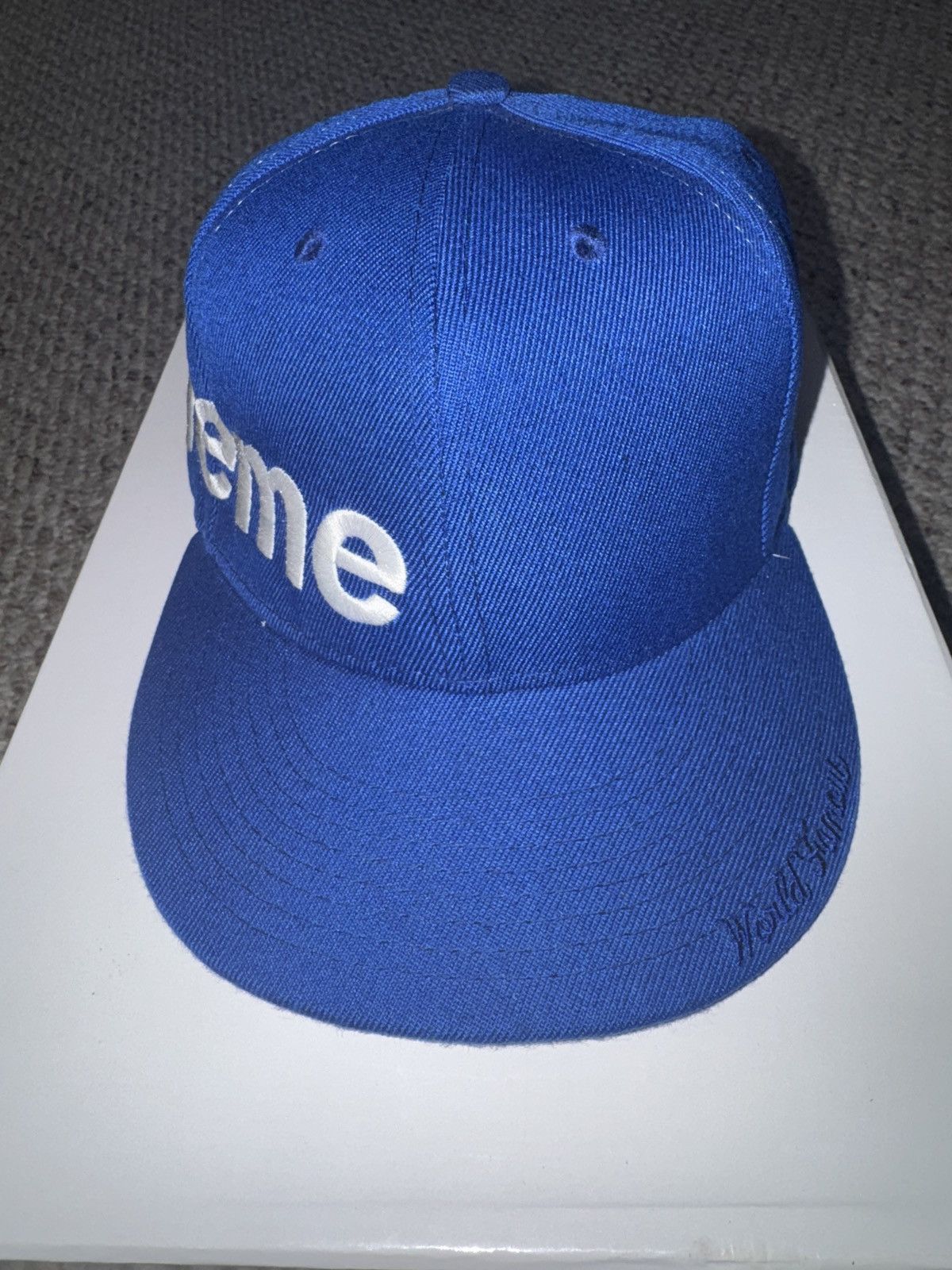 Supreme New Era x Supreme Side Logo Hat Size ONE SIZE - 1 Thumbnail