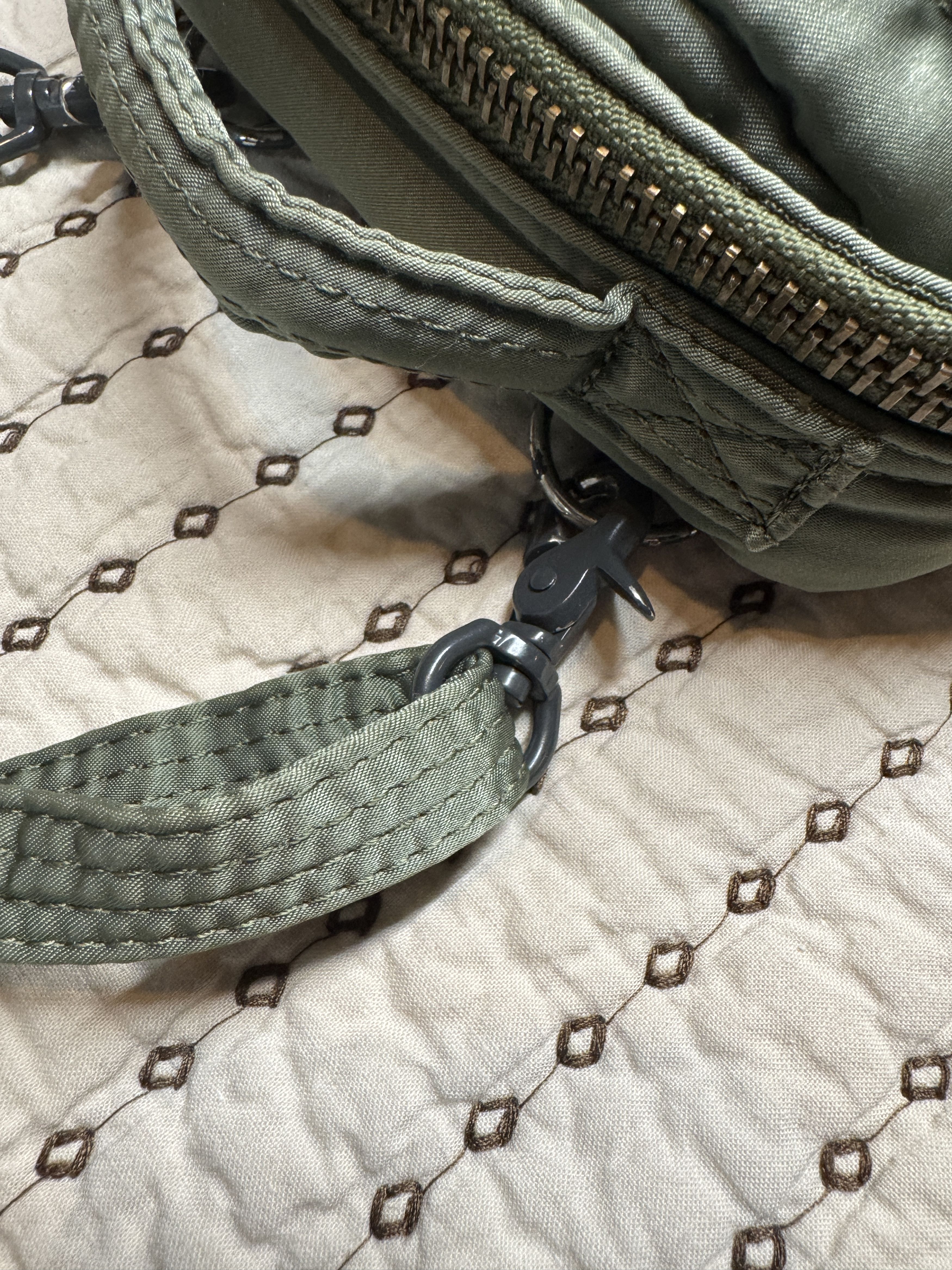 Porter PORTER TANKER VERTICAL MESSENGER BAG SAGE GREEN OS Size ONE SIZE - 16 Thumbnail