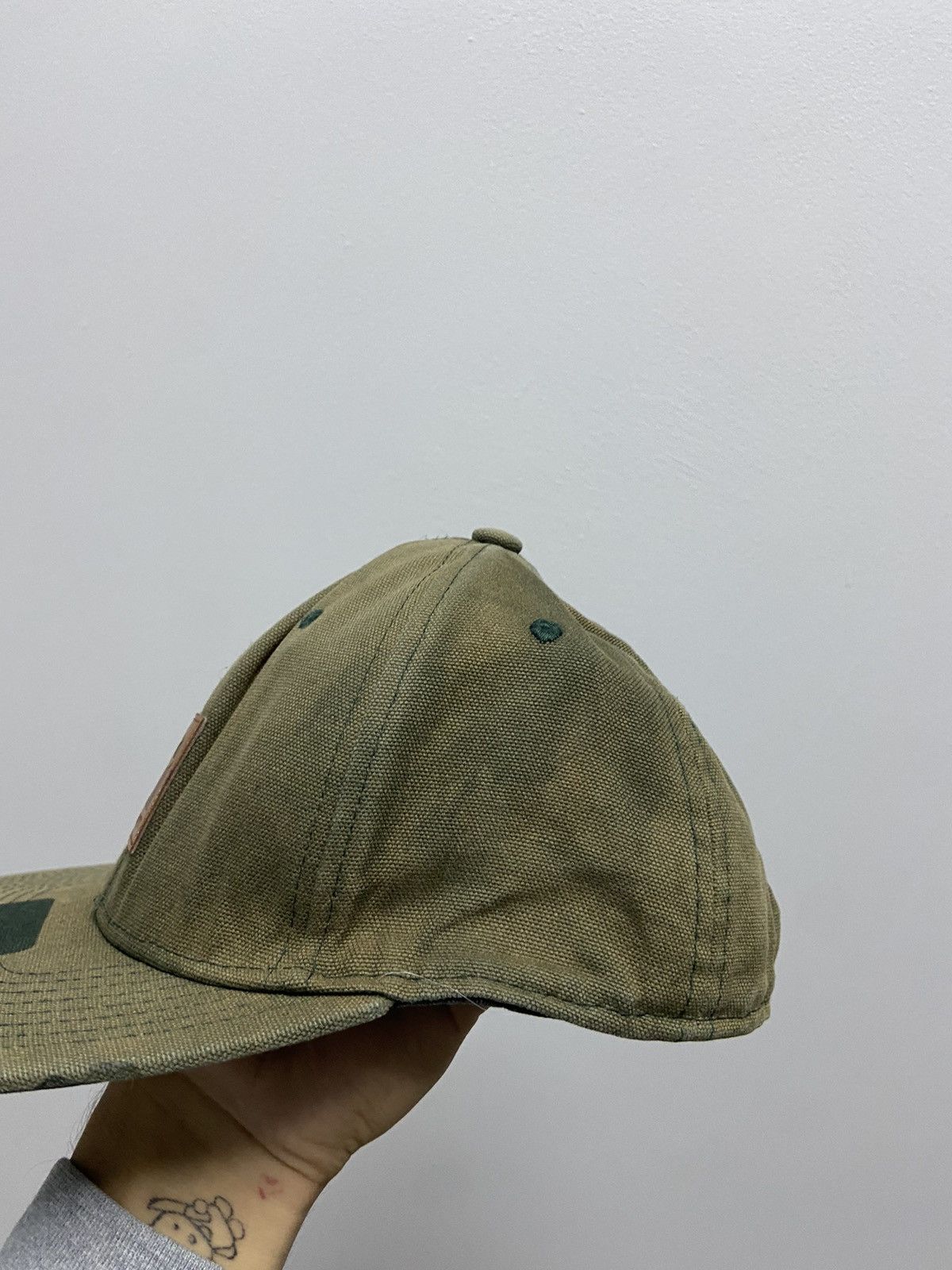 Carhartt × Vintage Carhartt Cap Vintage small Logo Y2K Style Skate Size ONE SIZE - 14 Thumbnail