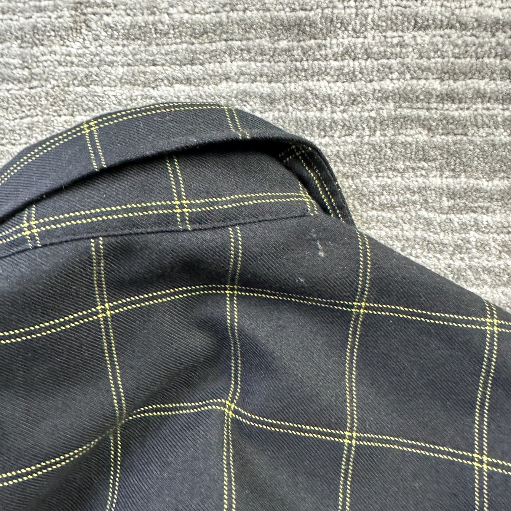 Vintage Dixxon Flannel Shirt Womens Medium Gray Yellow Plaid Snap Casual Shirt, Button-Up, Long Sleeve, VINTAGE? No, Regular Fit, Pocketed, 100% Polyester Size M / US 6-8 / IT 42-44 - 6 Thumbnail