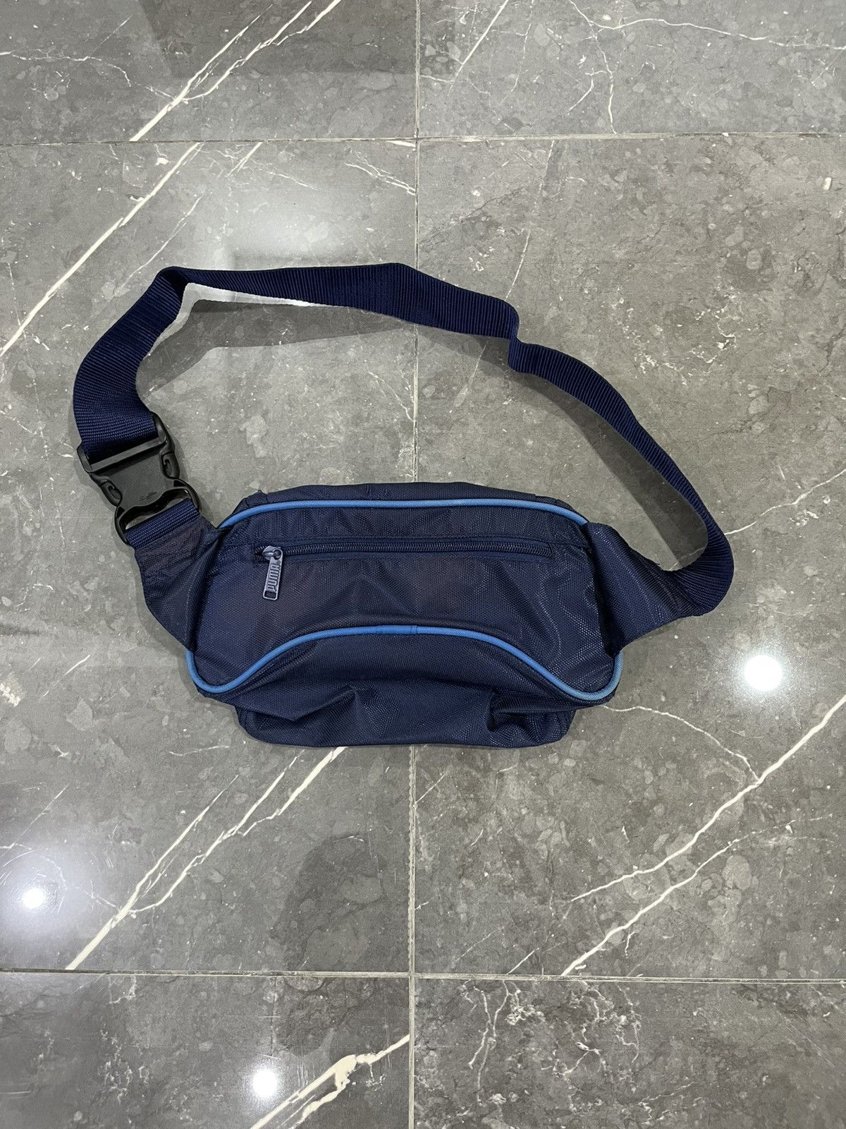 Neil Barrett × Puma Neil Barrett puma italy champions 2006 waist bag Size ONE SIZE - 2 Thumbnail