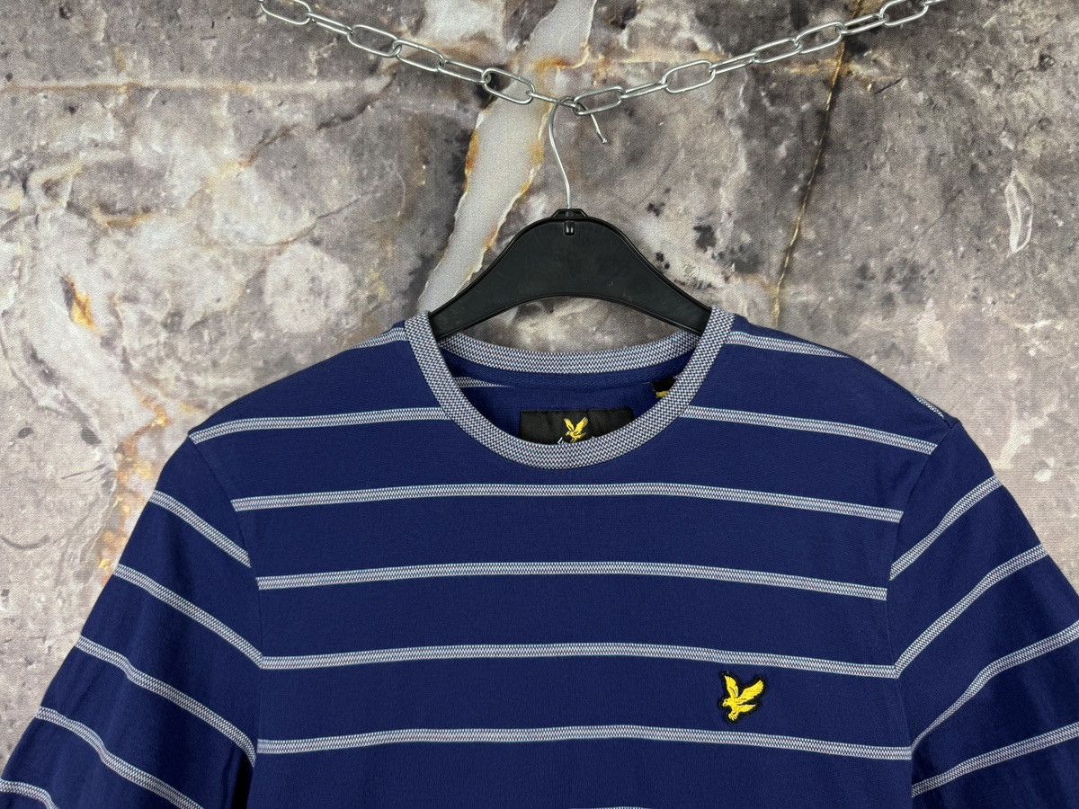 Lyle & Scott Men’s Lyle & Scott T-Shirt Striped Blue Streetwear Size M Size US M / EU 48-50 / 2 - 2 Thumbnail