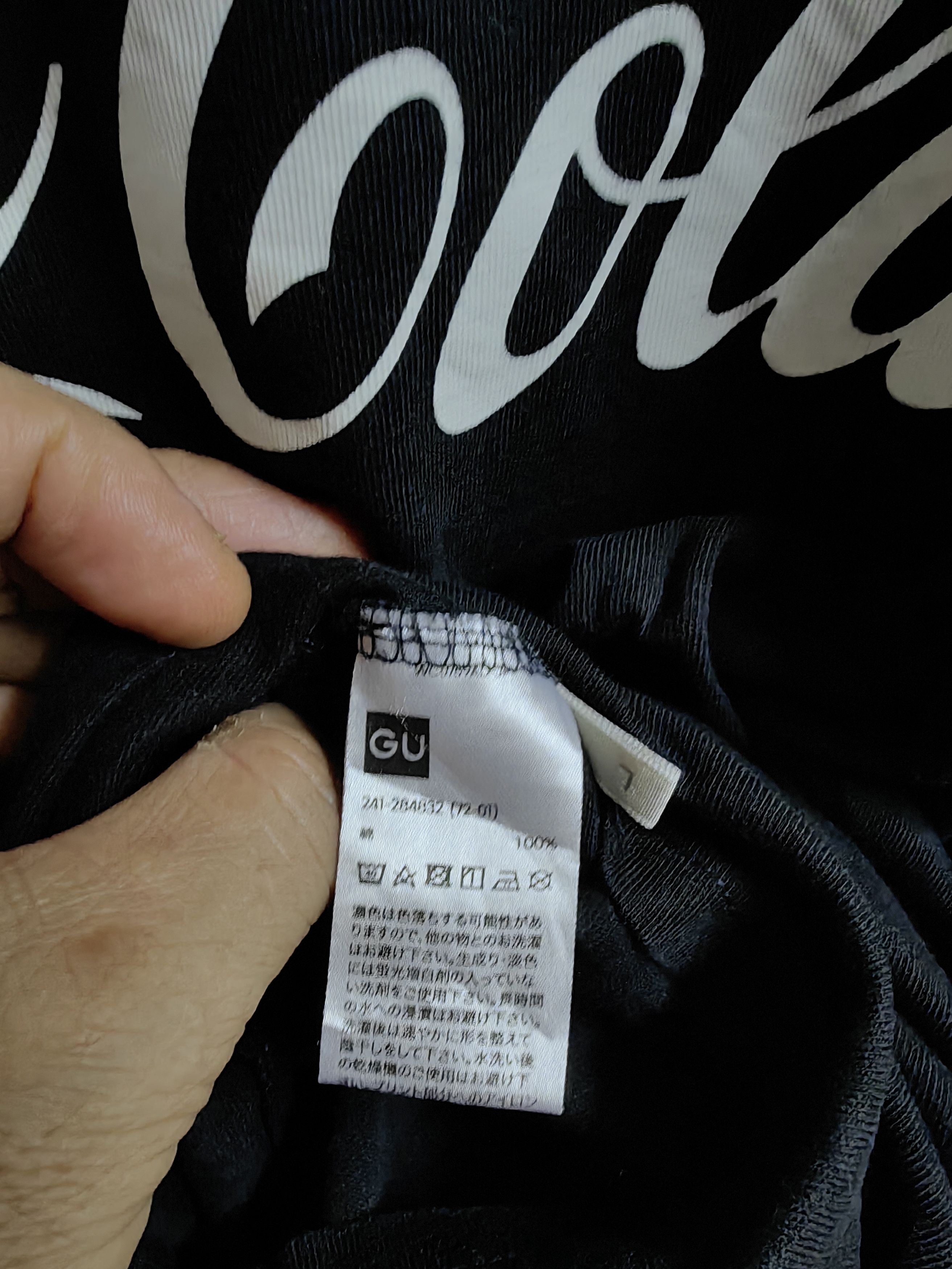 GU Enjoy Coca-Cola GU tshirt Size S / US 4 / IT 40 - 7 Thumbnail