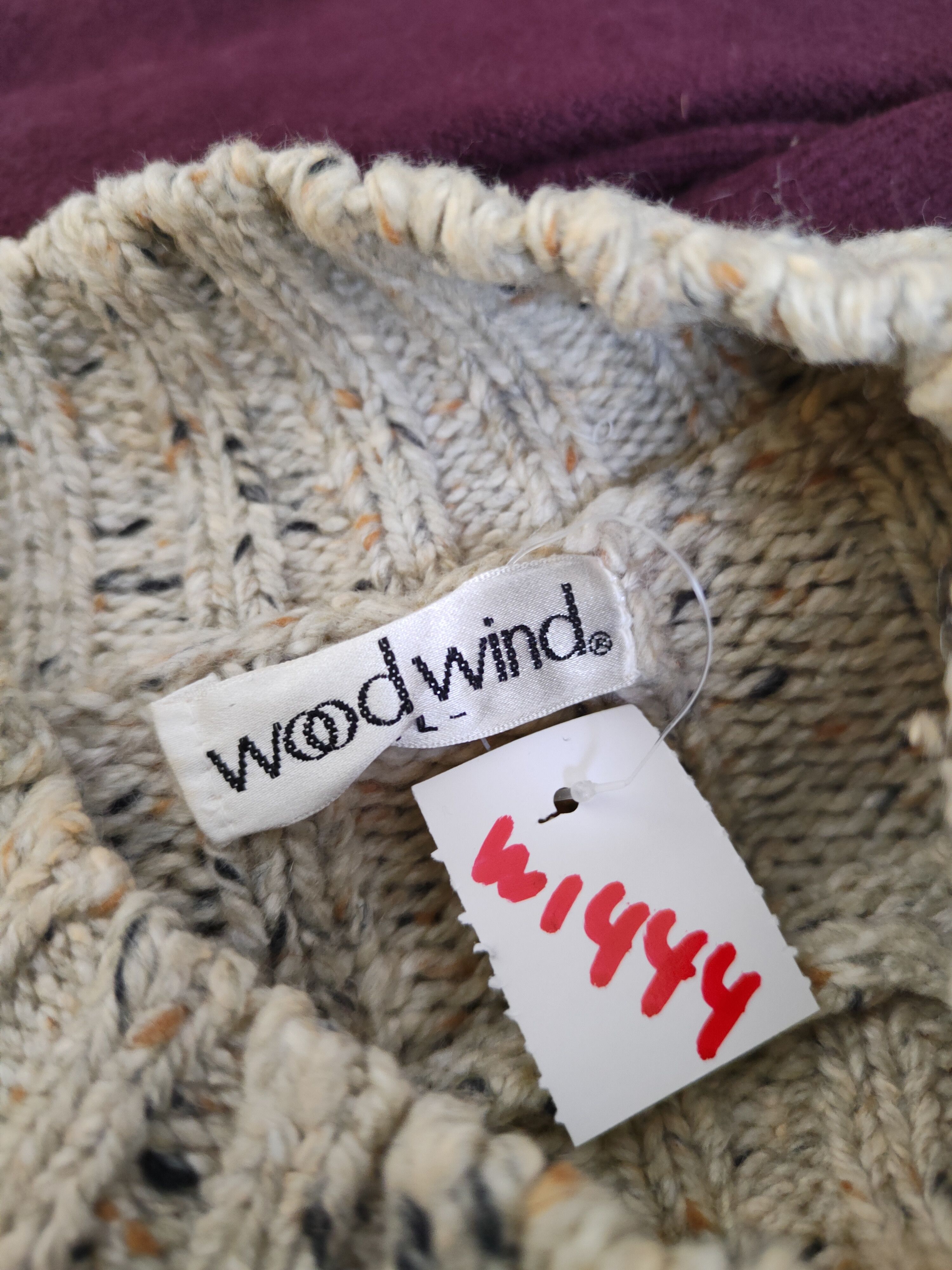Aran Isles Knitwear Wood Wind Ivory Knitwear Crop Tops #W1444 Size US M / EU 48-50 / 2 - 12 Thumbnail